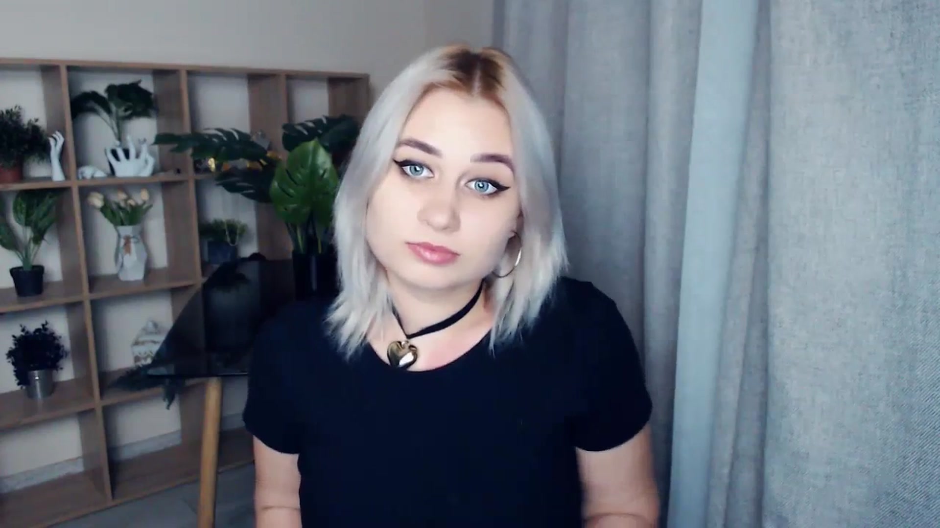 Gallery image thumbnail from Kukla_kolduna's myfreecams stream on, 02/29/2024, 18:32 image 20 of 20