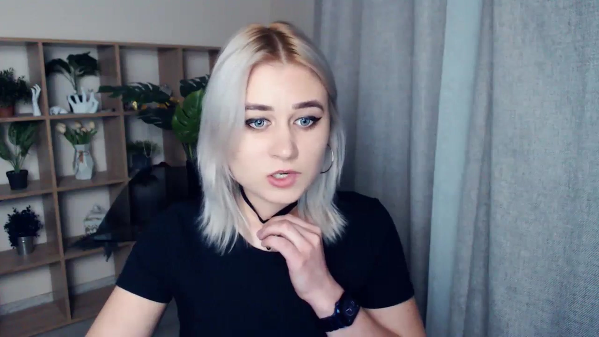 Gallery image thumbnail from Kukla_kolduna's myfreecams stream on, 02/29/2024, 19:07 image 20 of 20