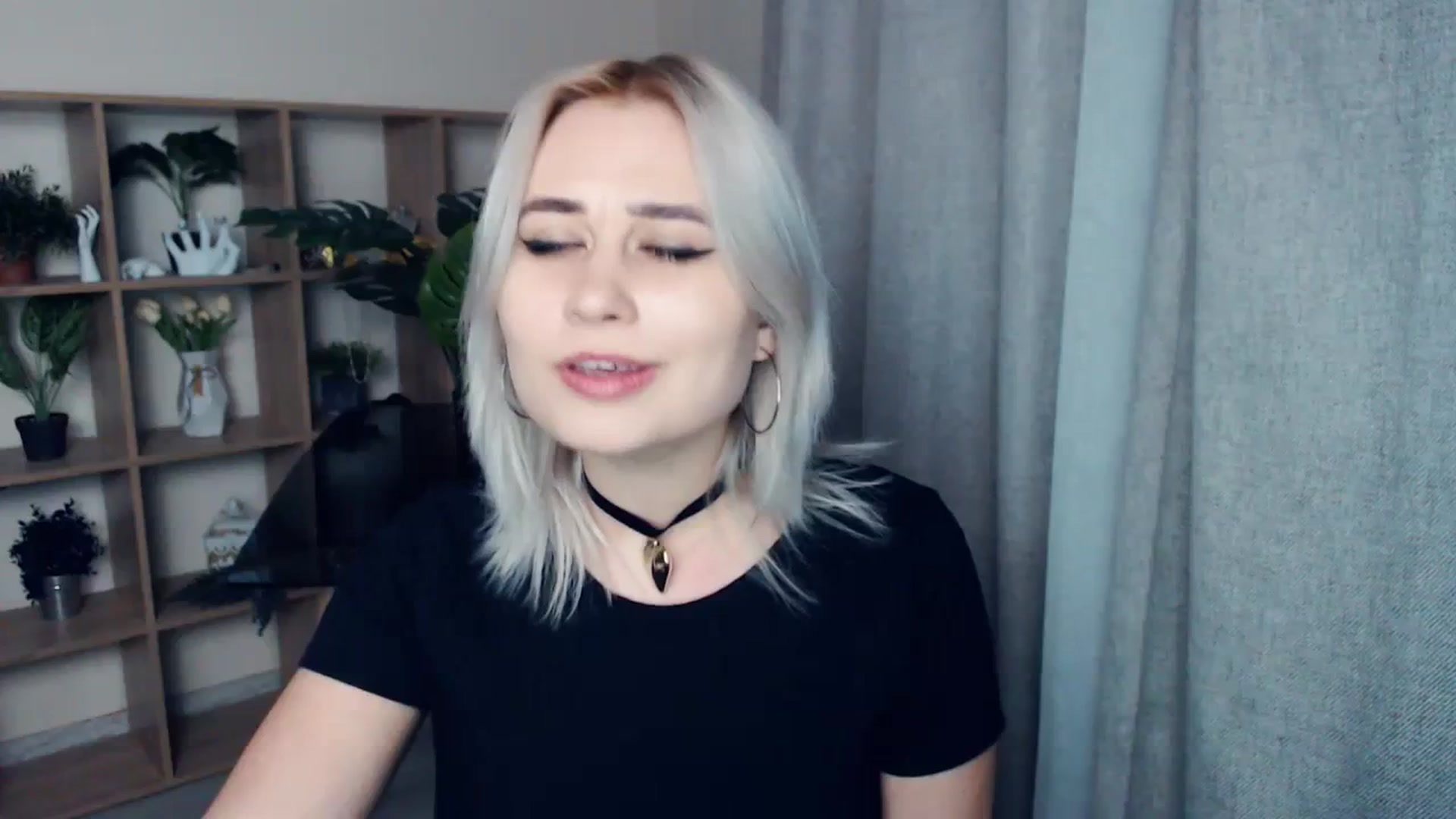 Gallery image thumbnail from Kukla_kolduna's myfreecams stream on, 02/29/2024, 19:07 image 17 of 20