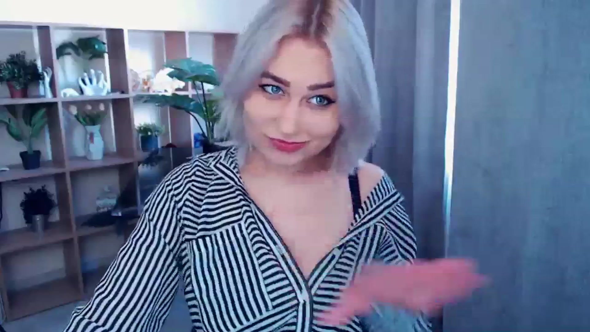 Gallery image thumbnail from Kukla_kolduna's myfreecams stream on, 03/02/2024, 11:09 image 9 of 20