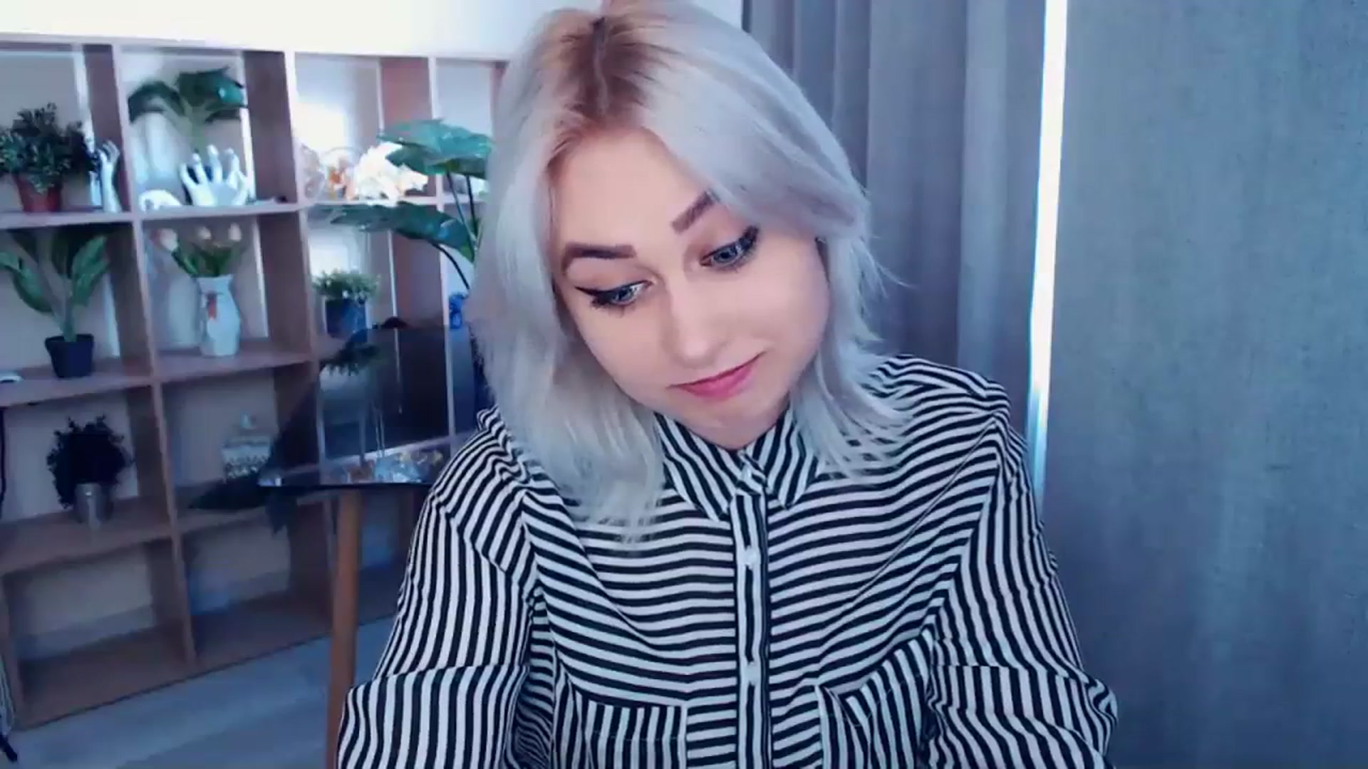 Gallery image thumbnail from Kukla_kolduna's myfreecams stream on, 03/02/2024, 11:09 image 7 of 20