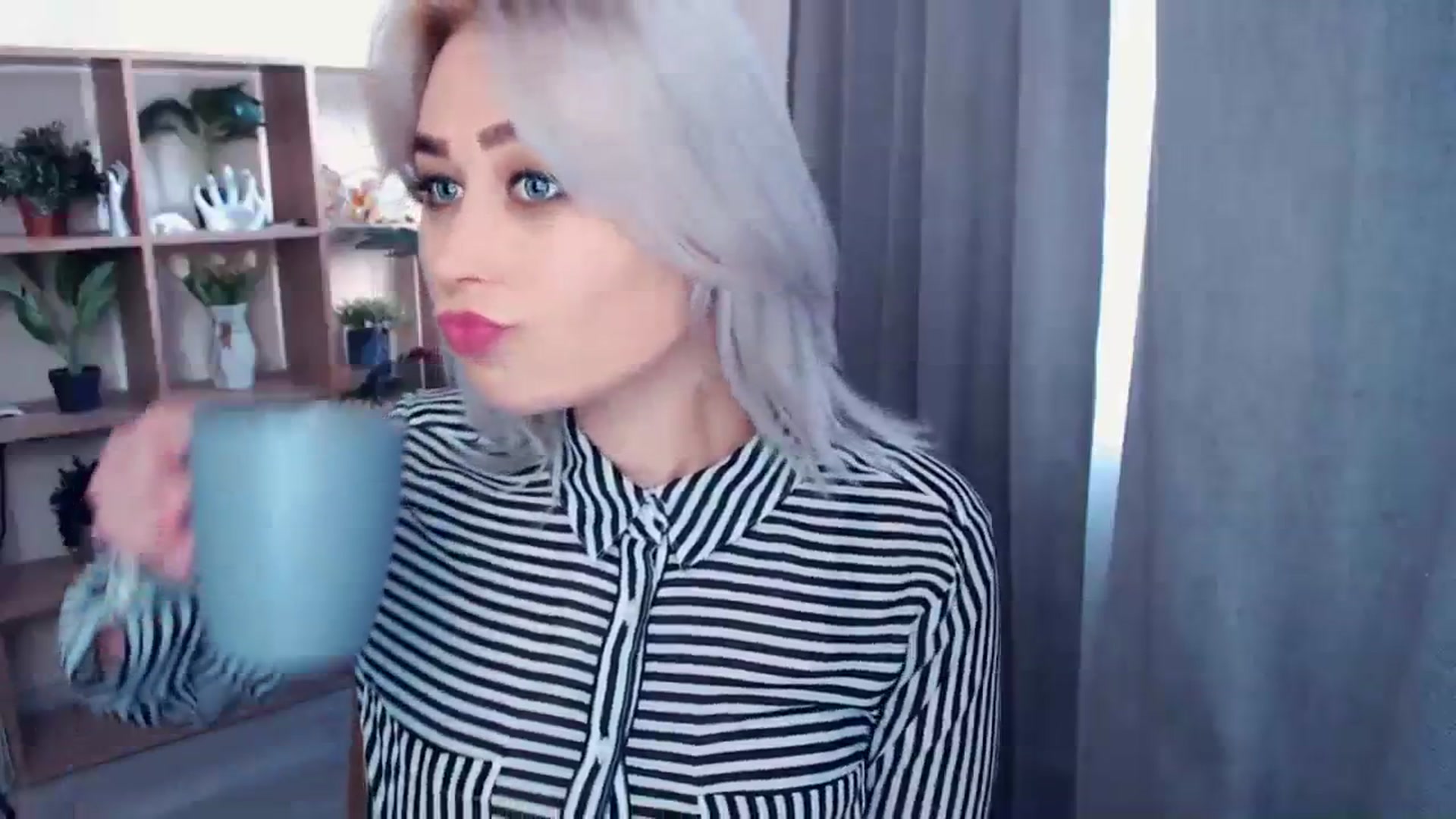 Gallery image thumbnail from Kukla_kolduna's myfreecams stream on, 03/02/2024, 14:43 image 5 of 20
