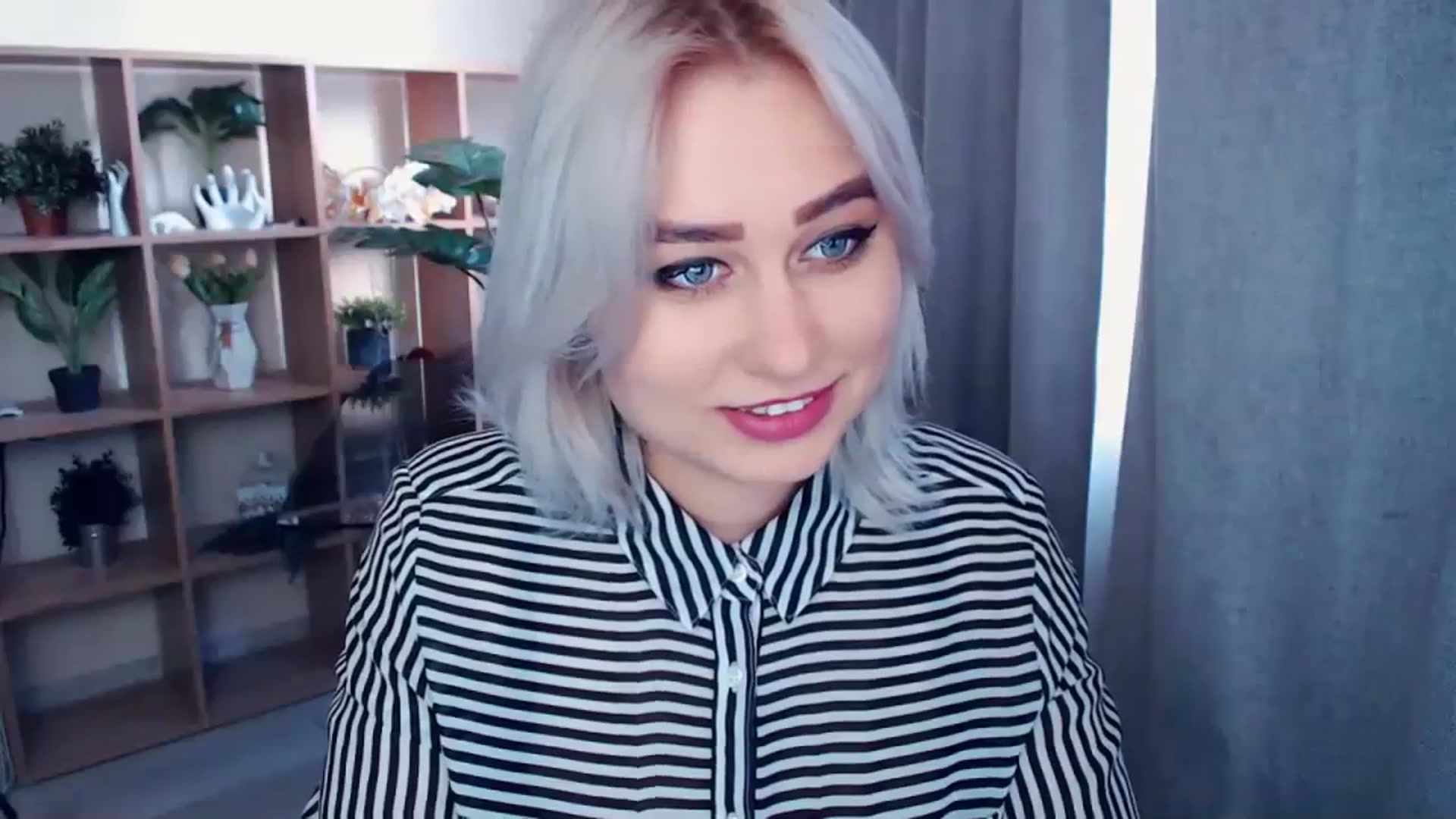 Gallery image thumbnail from Kukla_kolduna's myfreecams stream on, 03/02/2024, 14:43 image 2 of 20