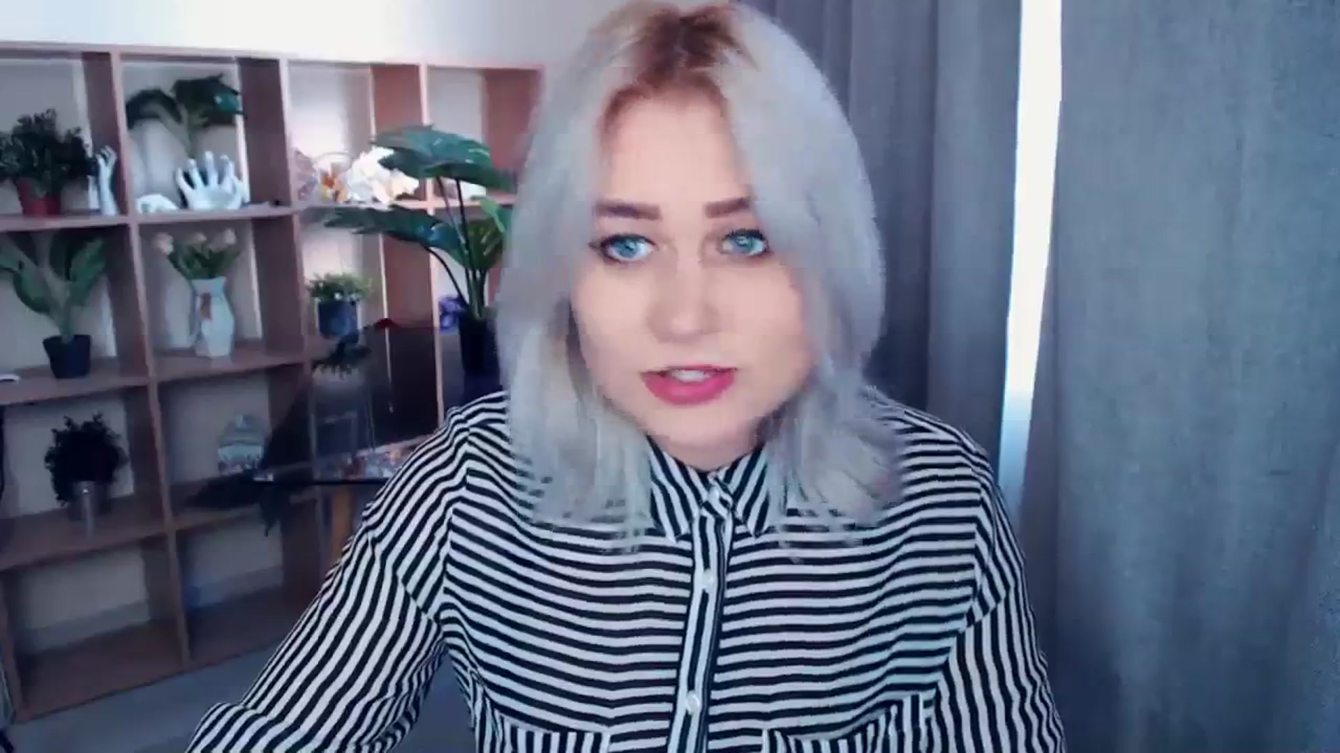 Gallery image thumbnail from Kukla_kolduna's myfreecams stream on, 03/02/2024, 14:43 image 15 of 20