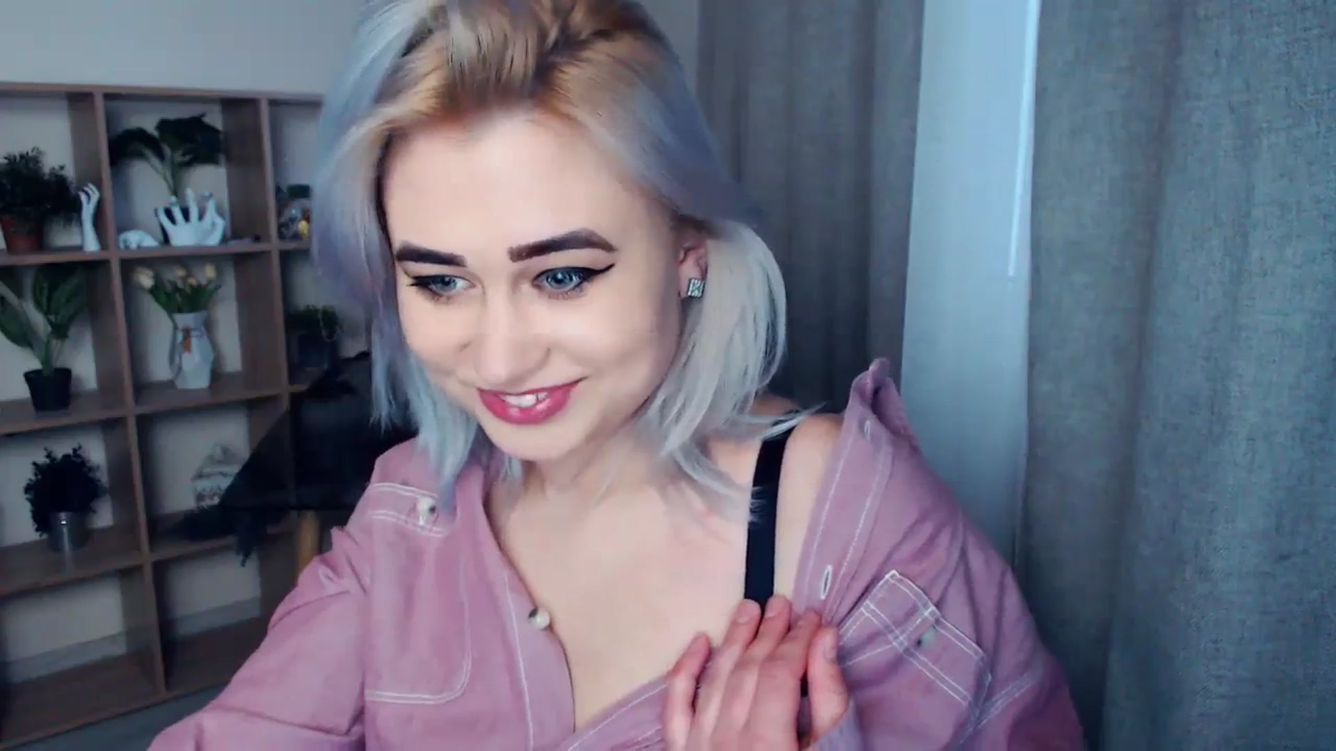 Gallery image thumbnail from Kukla_kolduna's myfreecams stream on, 03/03/2024, 15:09 image 19 of 20