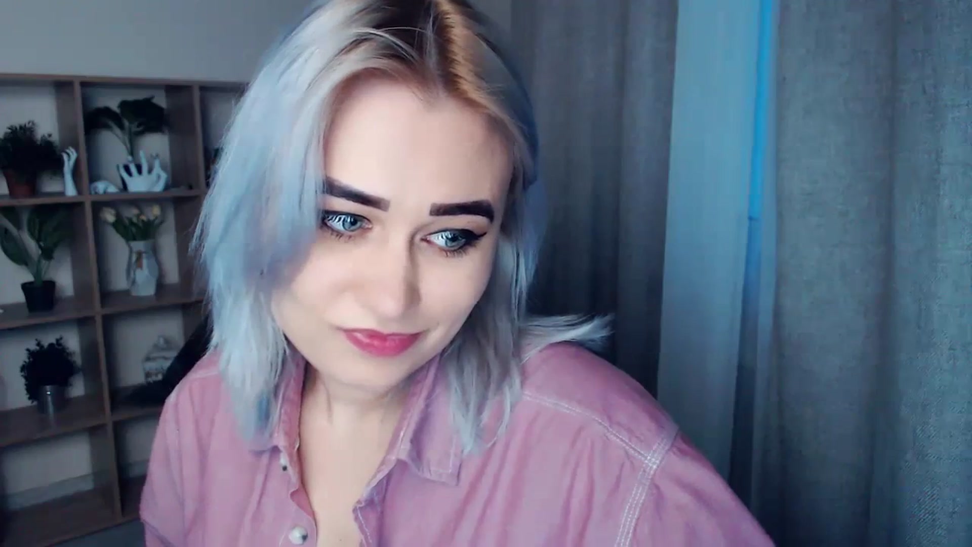 Gallery image thumbnail from Kukla_kolduna's myfreecams stream on, 03/03/2024, 15:59 image 13 of 20