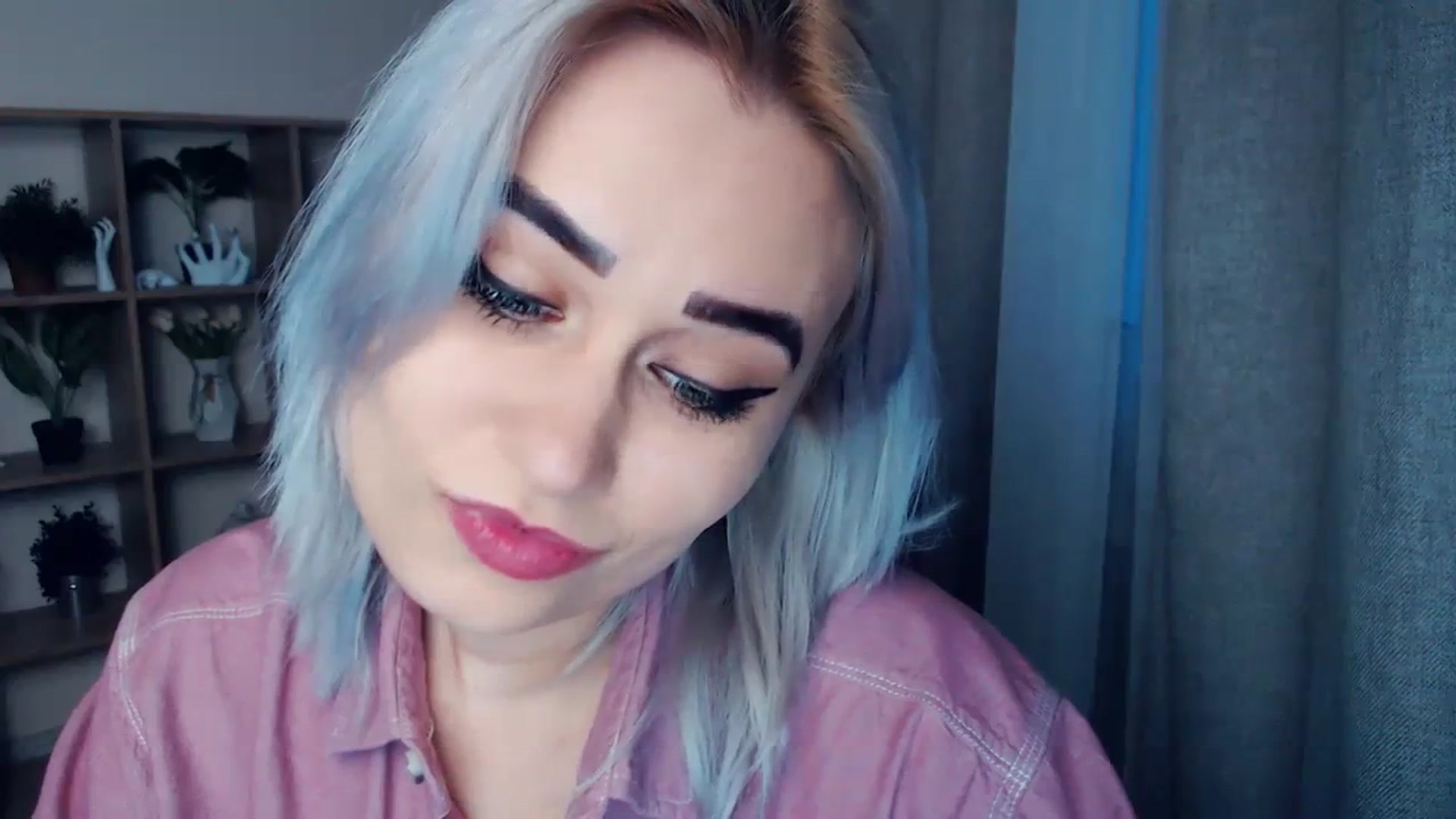Gallery image thumbnail from Kukla_kolduna's myfreecams stream on, 03/03/2024, 15:59 image 14 of 20