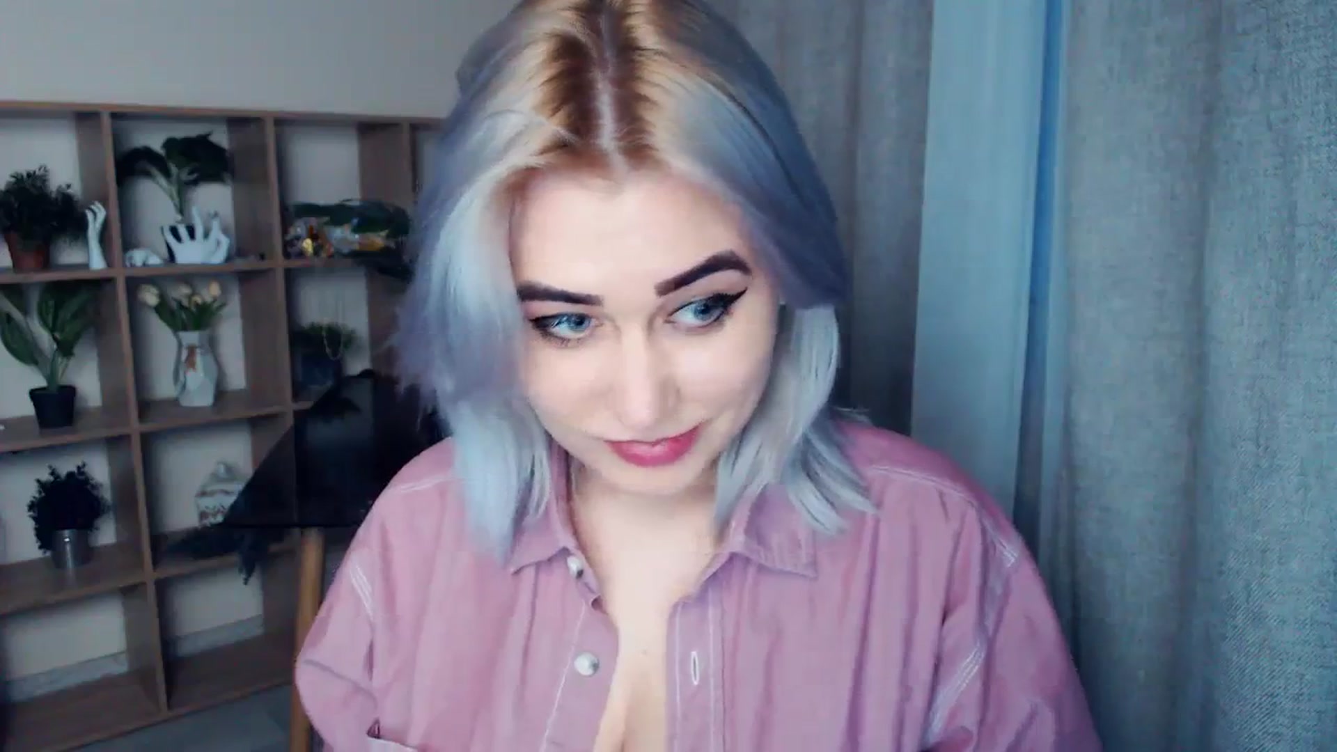 Gallery image thumbnail from Kukla_kolduna's myfreecams stream on, 03/03/2024, 15:59 image 20 of 20