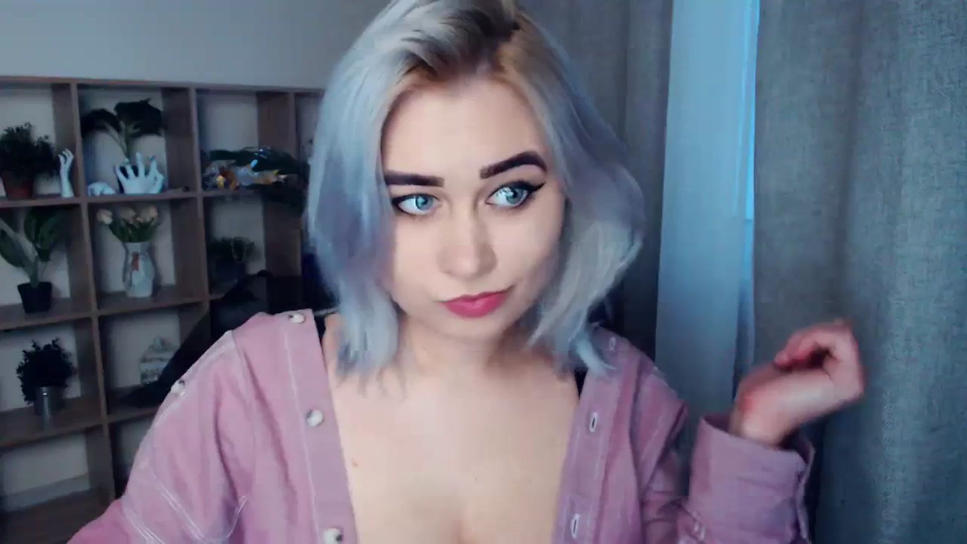 Gallery image thumbnail from Kukla_kolduna's myfreecams stream on, 03/03/2024, 15:59 image 3 of 20