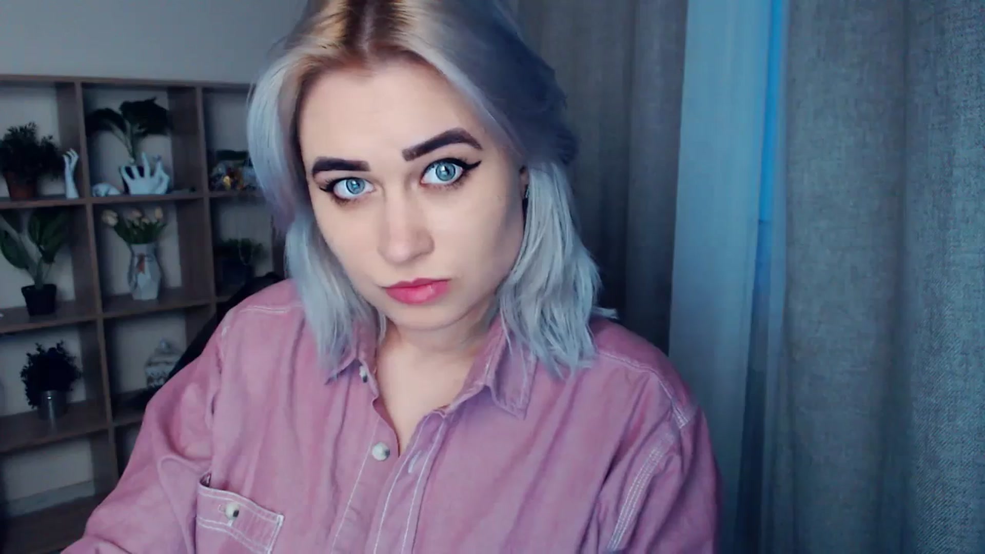 Gallery image thumbnail from Kukla_kolduna's myfreecams stream on, 03/03/2024, 15:59 image 15 of 20
