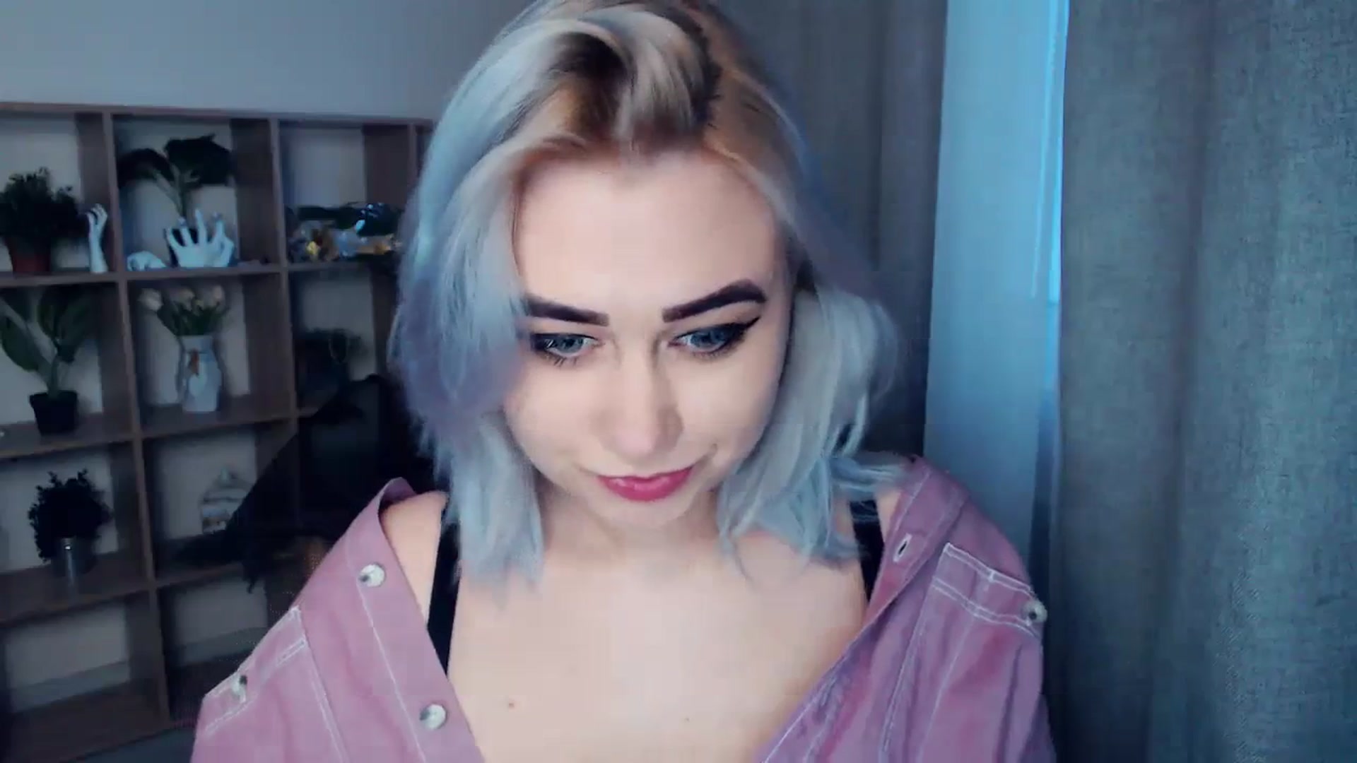 Gallery image thumbnail from Kukla_kolduna's myfreecams stream on, 03/03/2024, 15:59 image 6 of 20