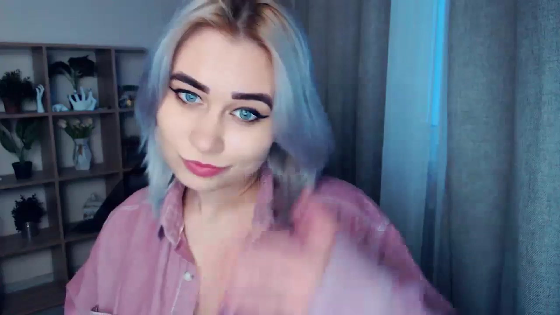 Gallery image thumbnail from Kukla_kolduna's myfreecams stream on, 03/03/2024, 15:59 image 10 of 20