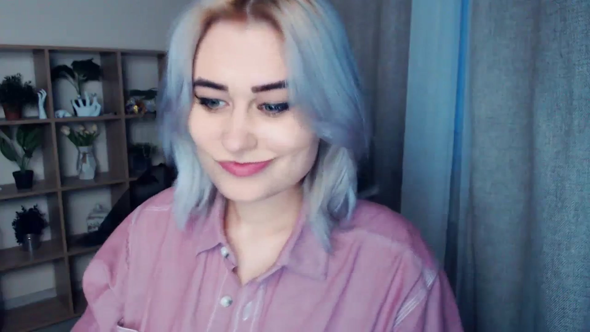 Gallery image thumbnail from Kukla_kolduna's myfreecams stream on, 03/03/2024, 15:59 image 17 of 20