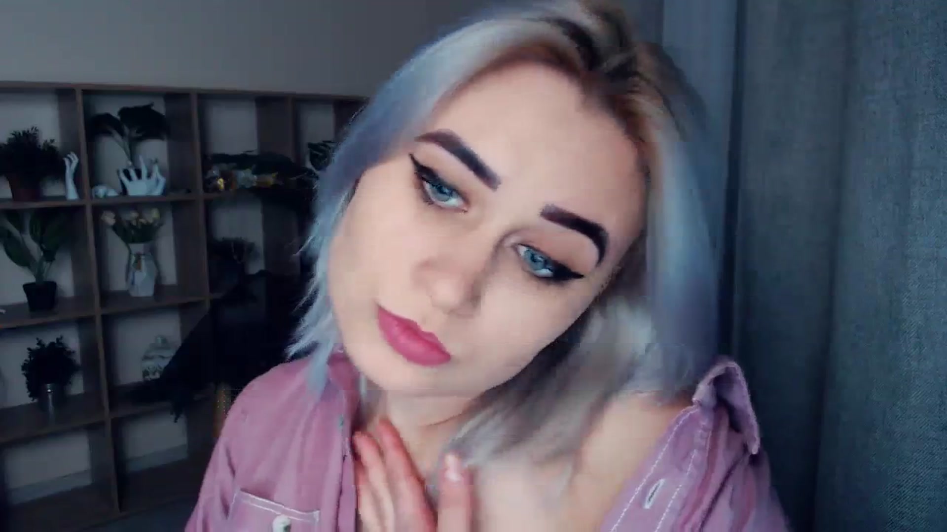 Gallery image thumbnail from Kukla_kolduna's myfreecams stream on, 03/03/2024, 18:01 image 12 of 20