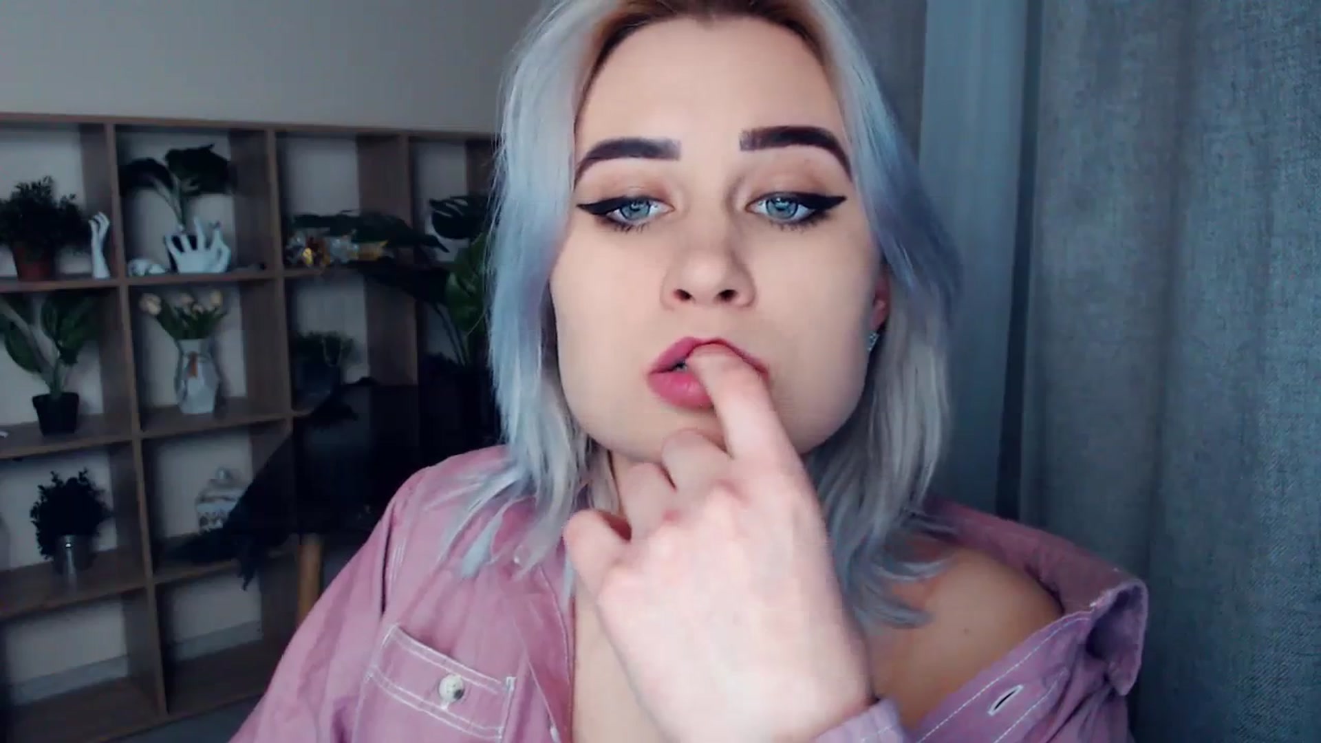 Gallery image thumbnail from Kukla_kolduna's myfreecams stream on, 03/03/2024, 18:01 image 11 of 20