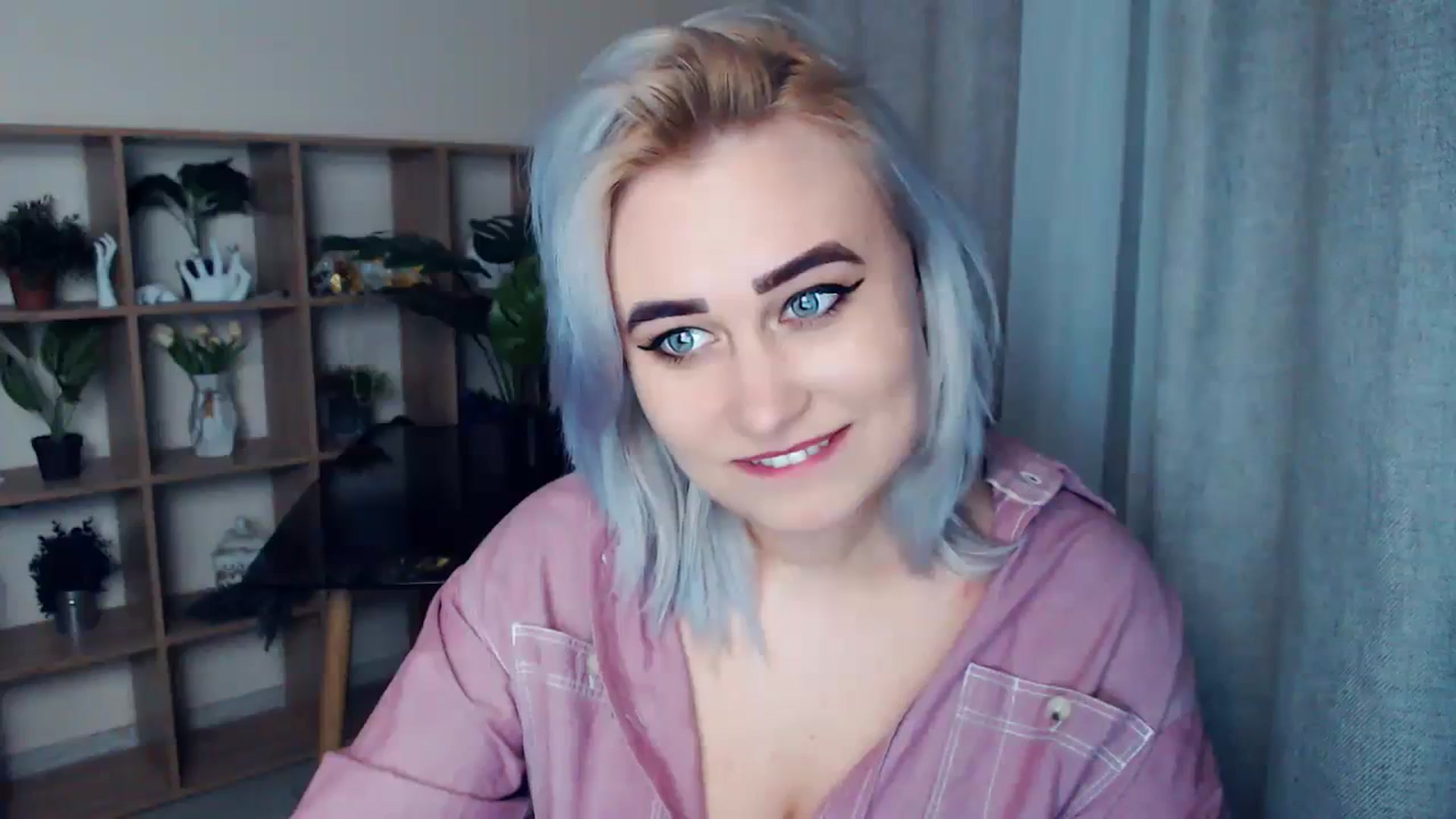 Gallery image thumbnail from Kukla_kolduna's myfreecams stream on, 03/03/2024, 18:01 image 2 of 20