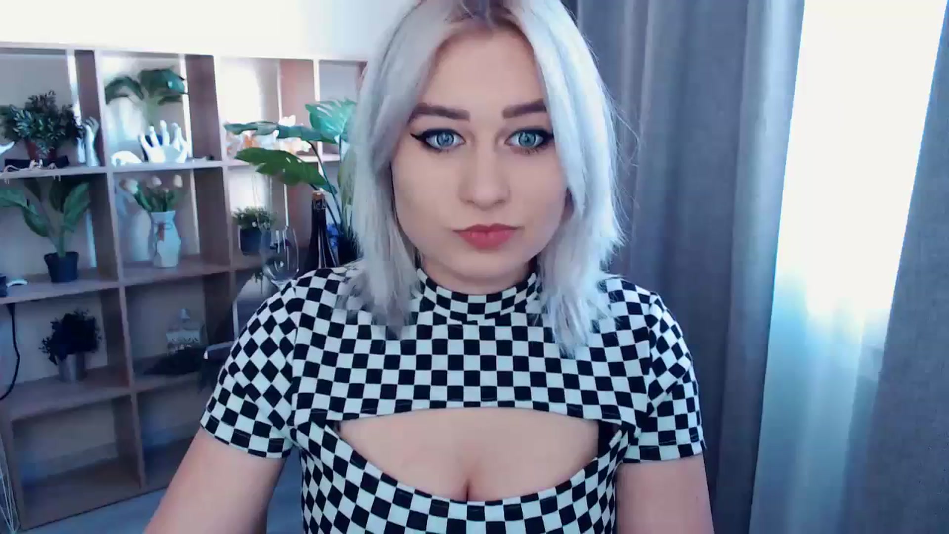 Gallery image thumbnail from Kukla_kolduna's myfreecams stream on, 03/08/2024, 12:58 image 1 of 20