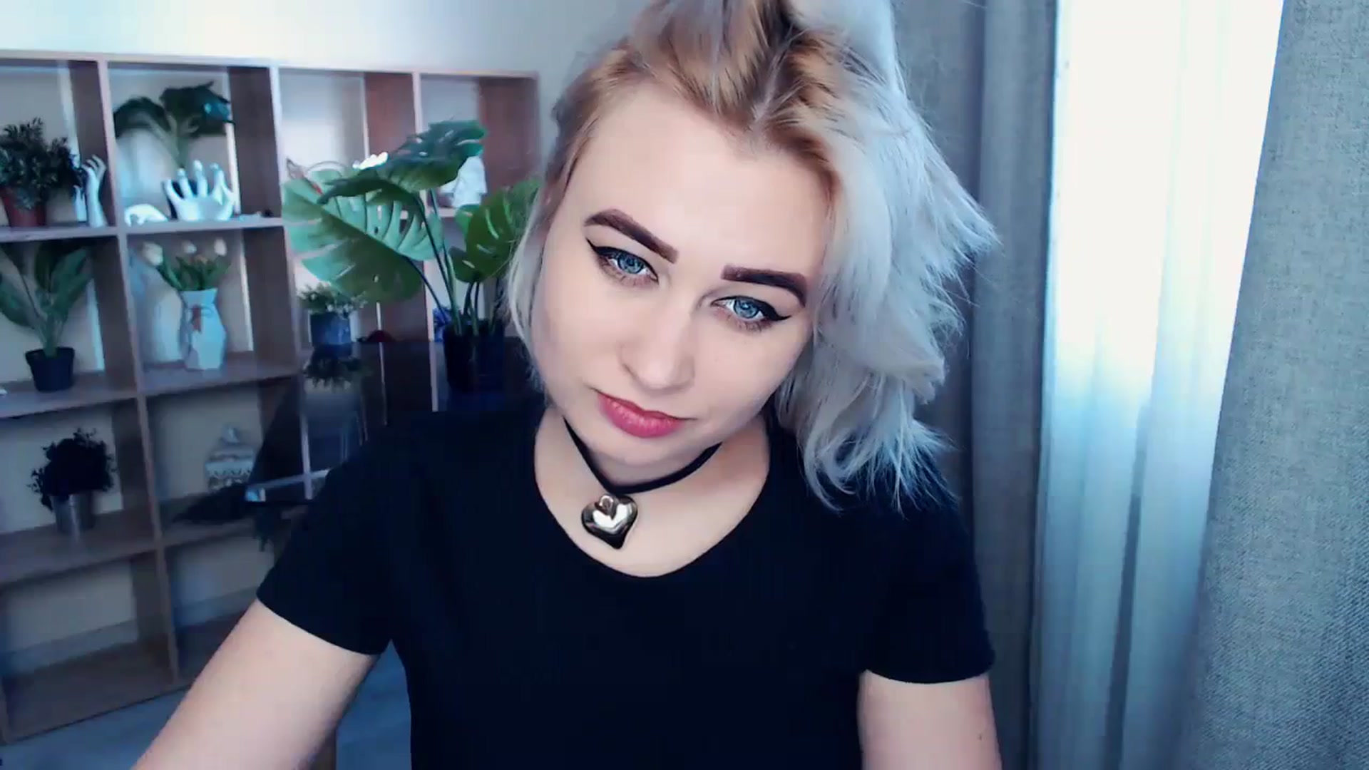 Gallery image thumbnail from Kukla_kolduna's myfreecams stream on, 03/10/2024, 15:24 image 8 of 20