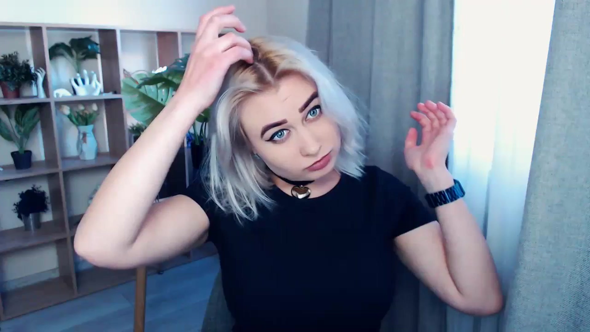 Gallery image thumbnail from Kukla_kolduna's myfreecams stream on, 03/10/2024, 15:24 image 16 of 20