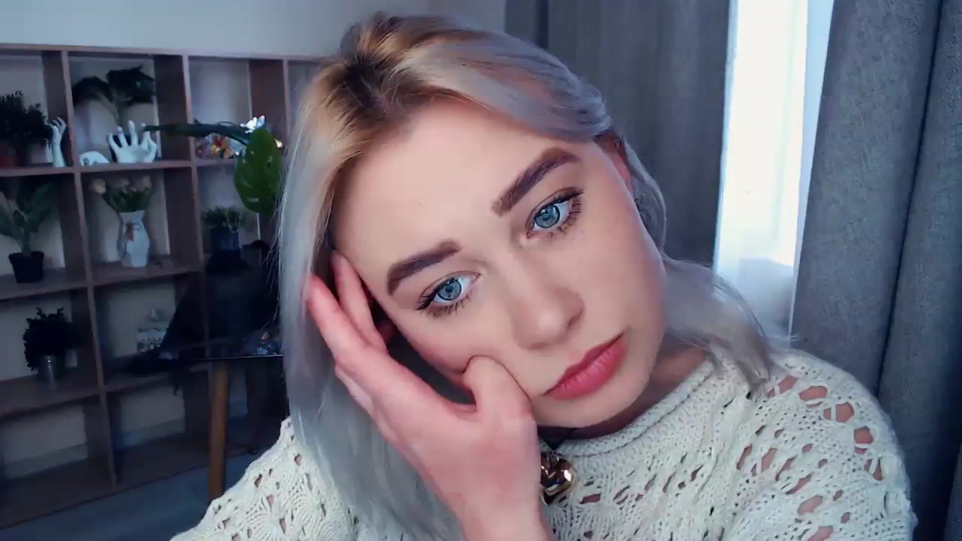 Gallery image thumbnail from Kukla_kolduna's myfreecams stream on, 03/16/2024, 14:33 image 8 of 20