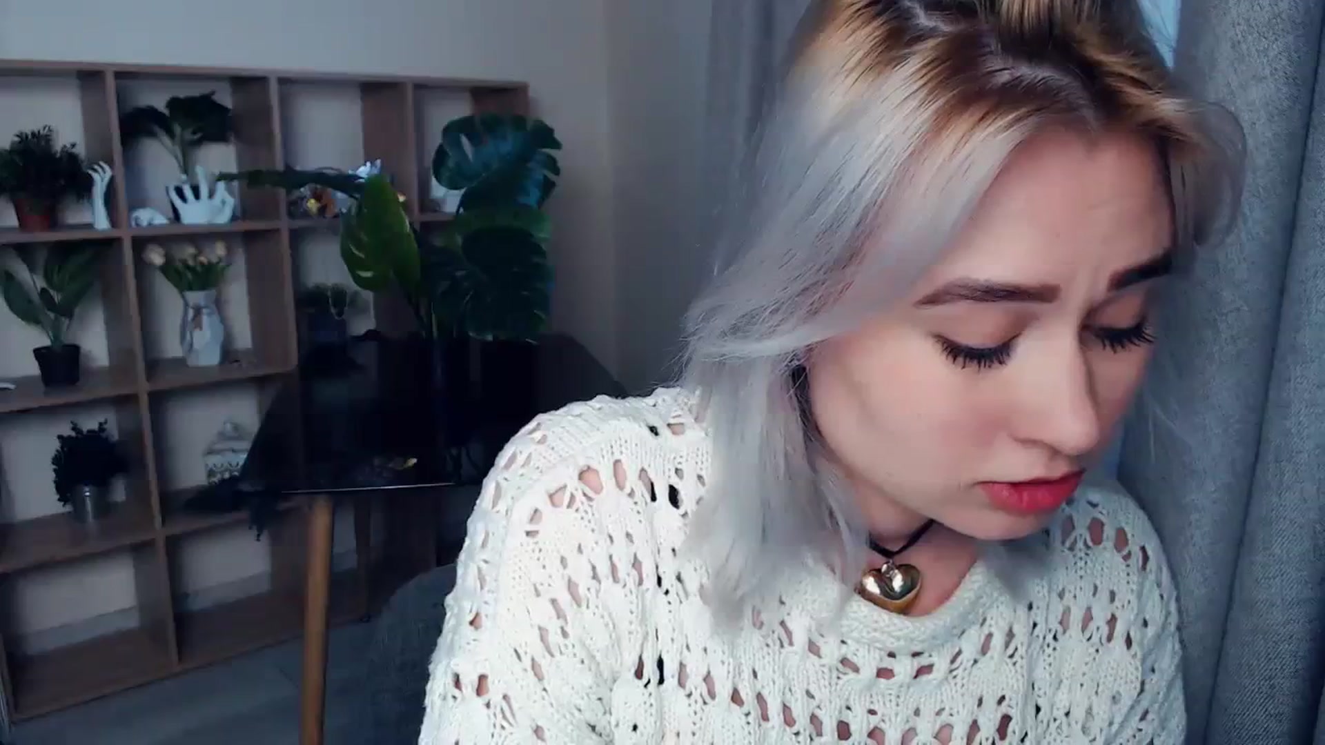 Gallery image thumbnail from Kukla_kolduna's myfreecams stream on, 03/16/2024, 15:43 image 6 of 20
