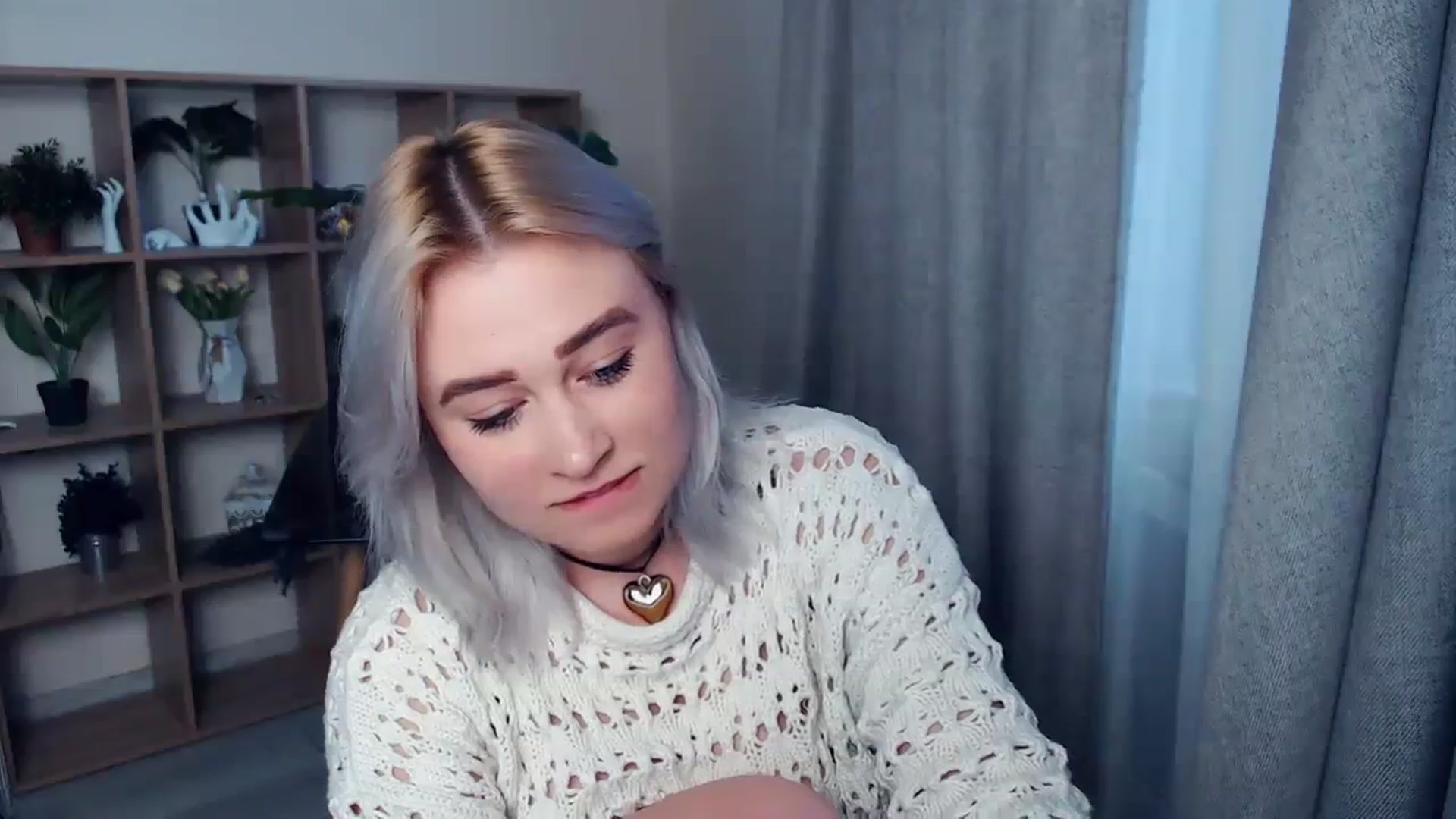 Gallery image thumbnail from Kukla_kolduna's myfreecams stream on, 03/16/2024, 15:43 image 4 of 20