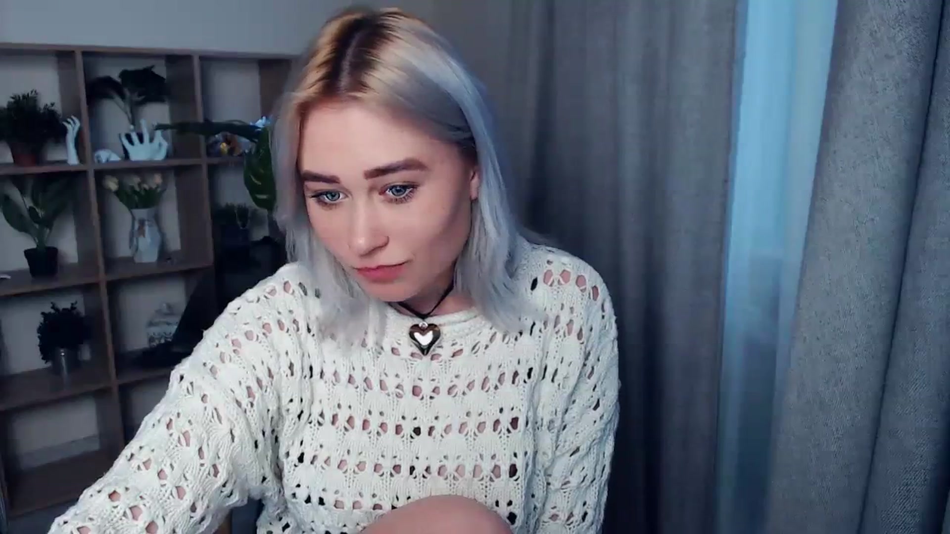 Gallery image thumbnail from Kukla_kolduna's myfreecams stream on, 03/16/2024, 15:43 image 12 of 20