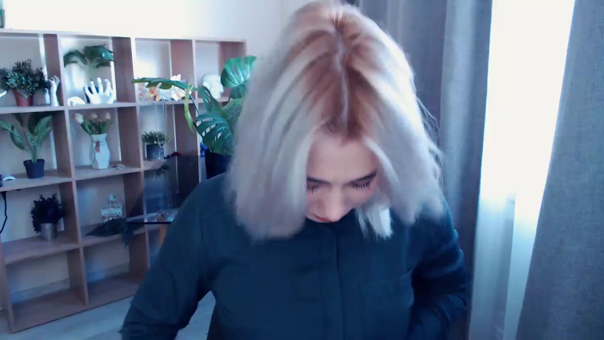 Gallery image thumbnail from Kukla_kolduna's myfreecams stream on, 03/21/2024, 10:38 image 5 of 20