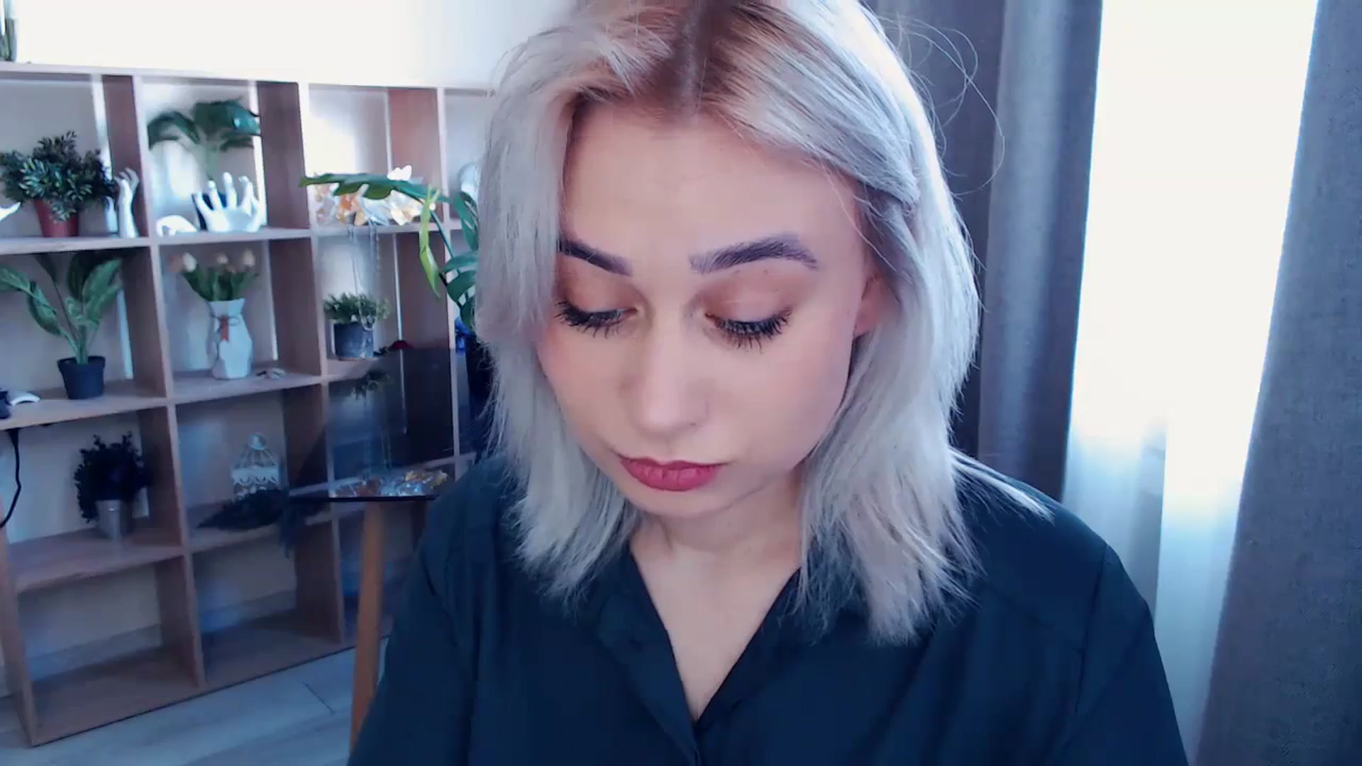 Gallery image thumbnail from Kukla_kolduna's myfreecams stream on, 03/21/2024, 11:32 image 10 of 20