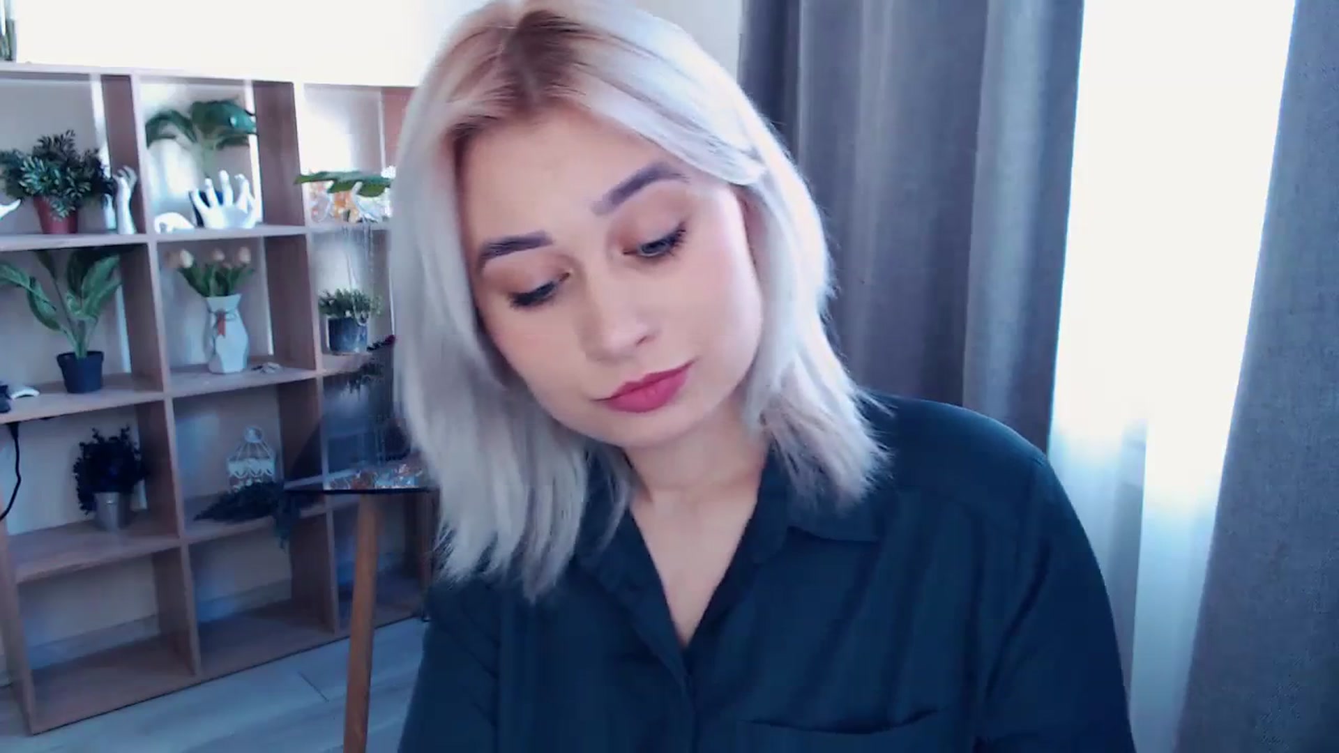 Gallery image thumbnail from Kukla_kolduna's myfreecams stream on, 03/21/2024, 11:32 image 16 of 20