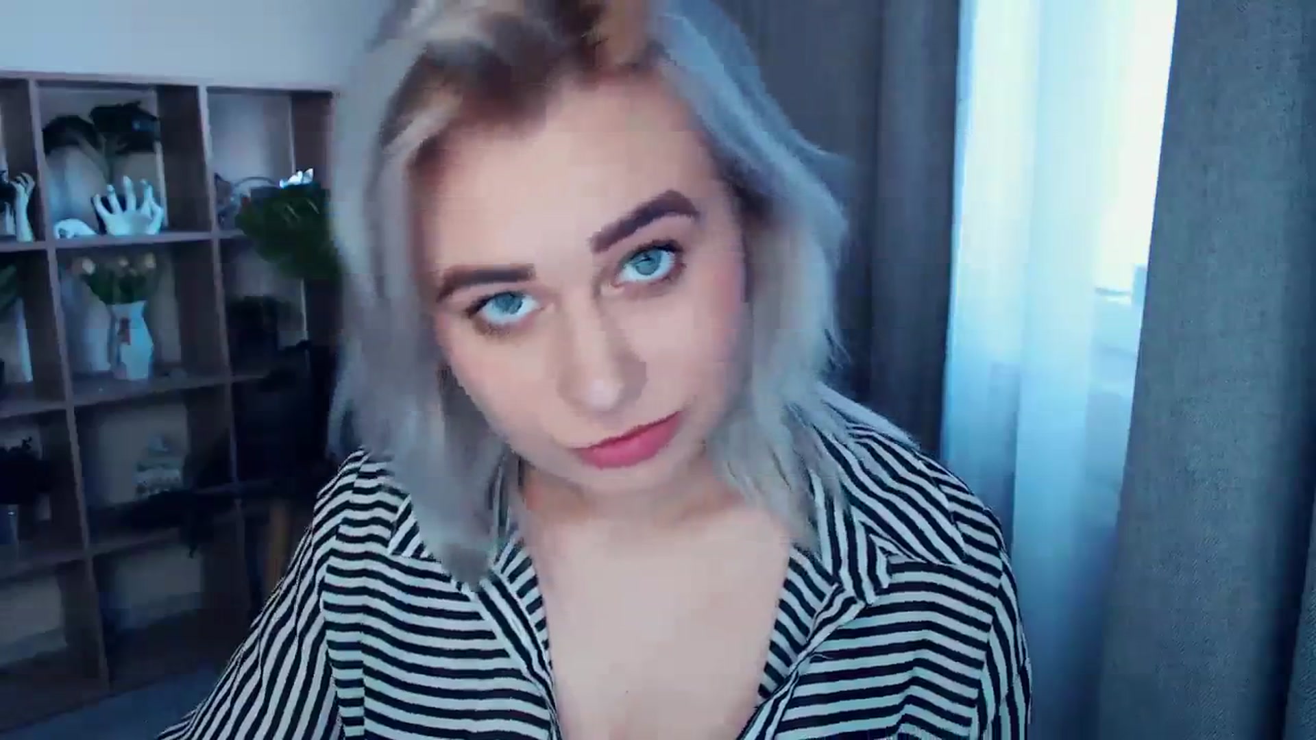 Gallery image thumbnail from Kukla_kolduna's myfreecams stream on, 03/22/2024, 16:18 image 10 of 20
