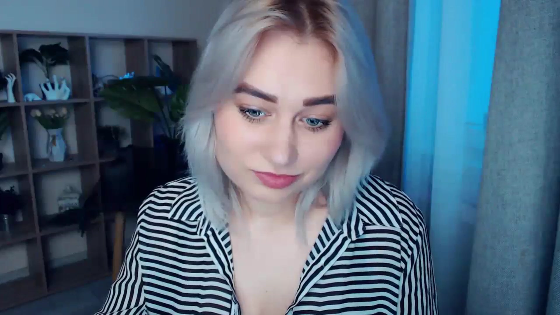 Gallery image thumbnail from Kukla_kolduna's myfreecams stream on, 03/22/2024, 16:18 image 20 of 20