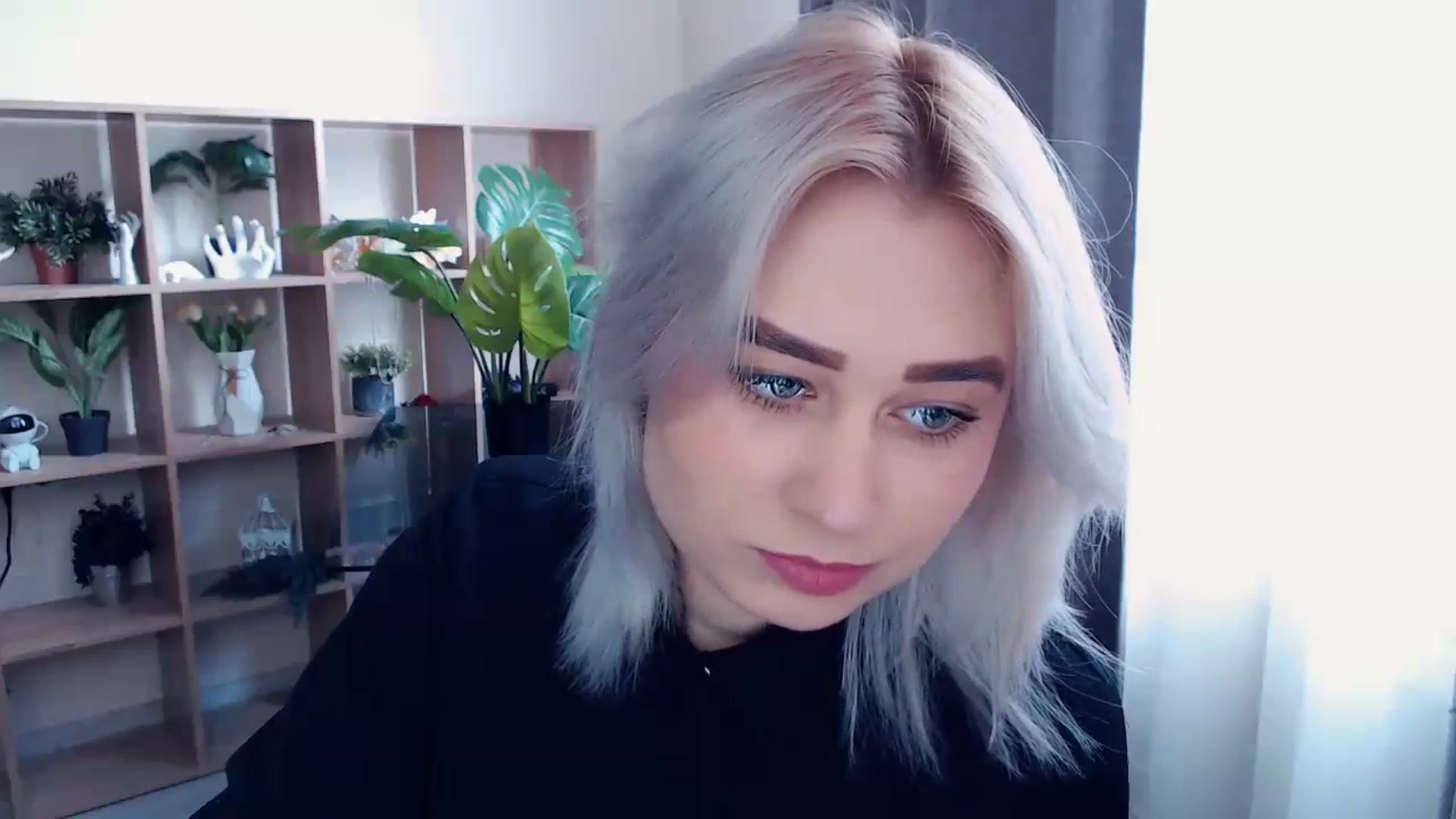 Gallery image thumbnail from Kukla_kolduna's myfreecams stream on, 03/24/2024, 10:31 image 4 of 20