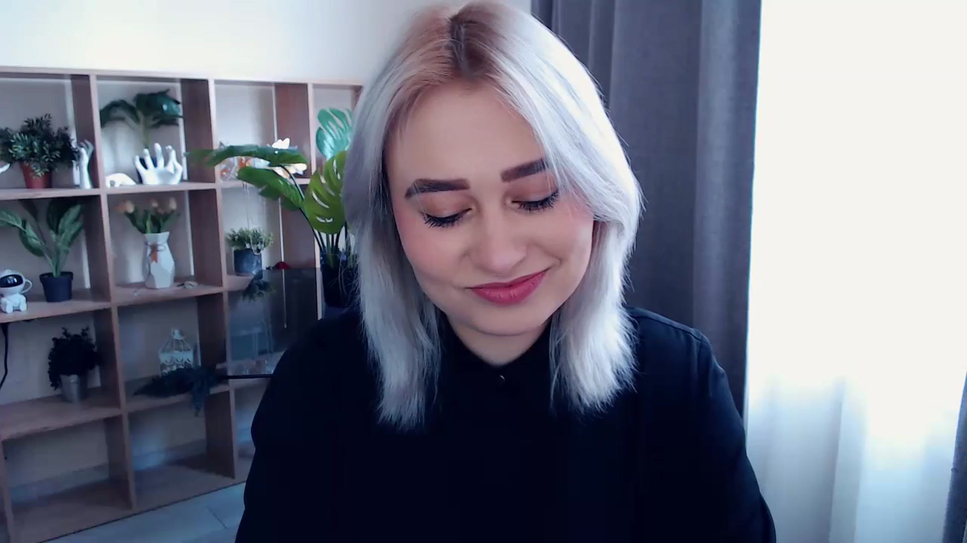 Gallery image thumbnail from Kukla_kolduna's myfreecams stream on, 03/24/2024, 10:31 image 1 of 20