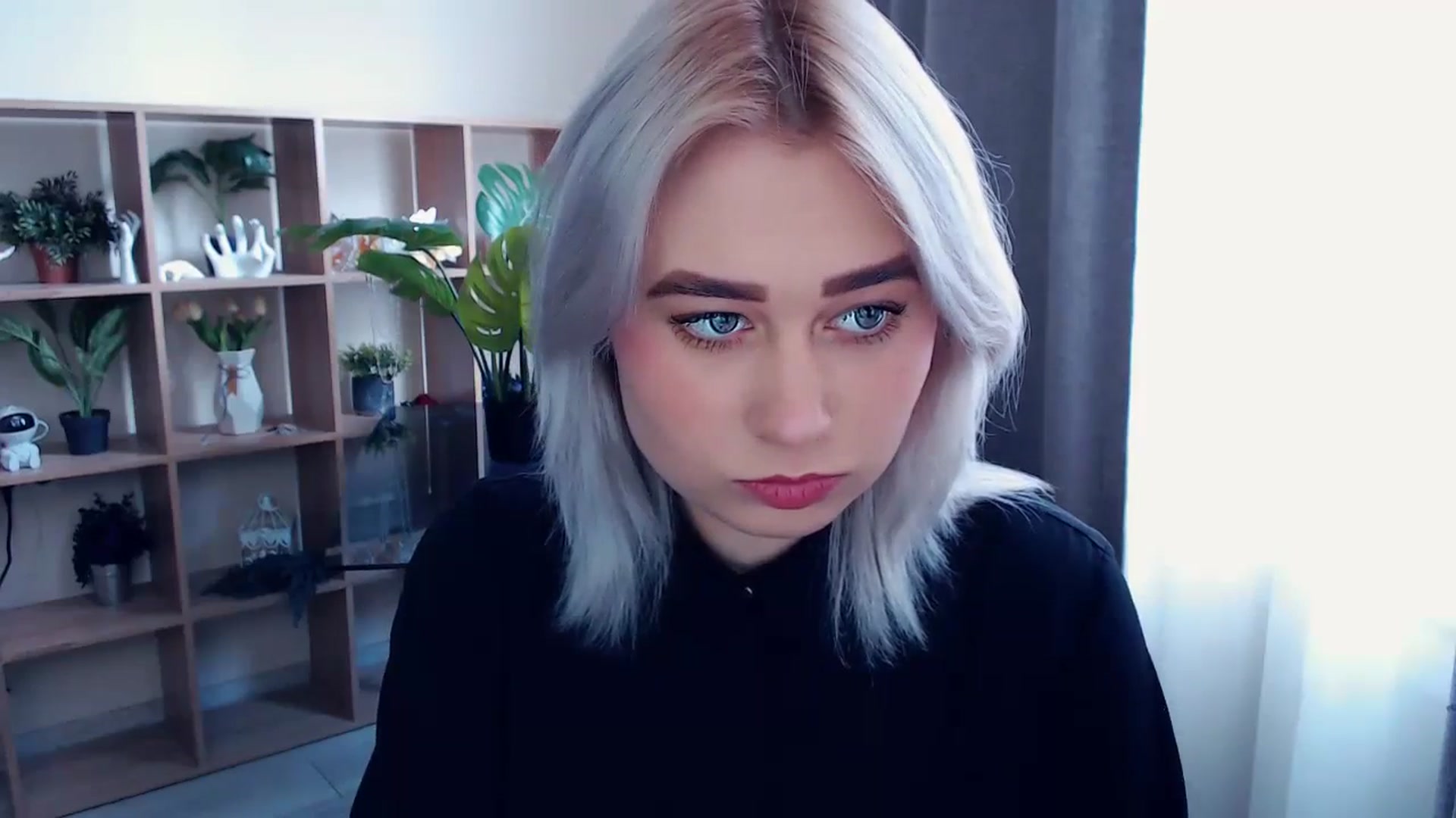 Gallery image thumbnail from Kukla_kolduna's myfreecams stream on, 03/24/2024, 10:31 image 8 of 20