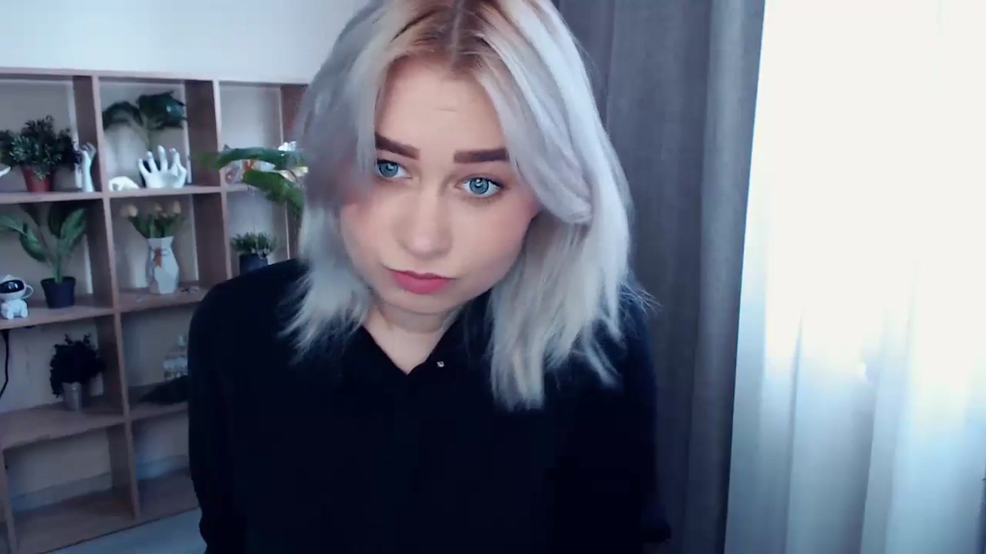 Gallery image thumbnail from Kukla_kolduna's myfreecams stream on, 03/24/2024, 11:42 image 5 of 20