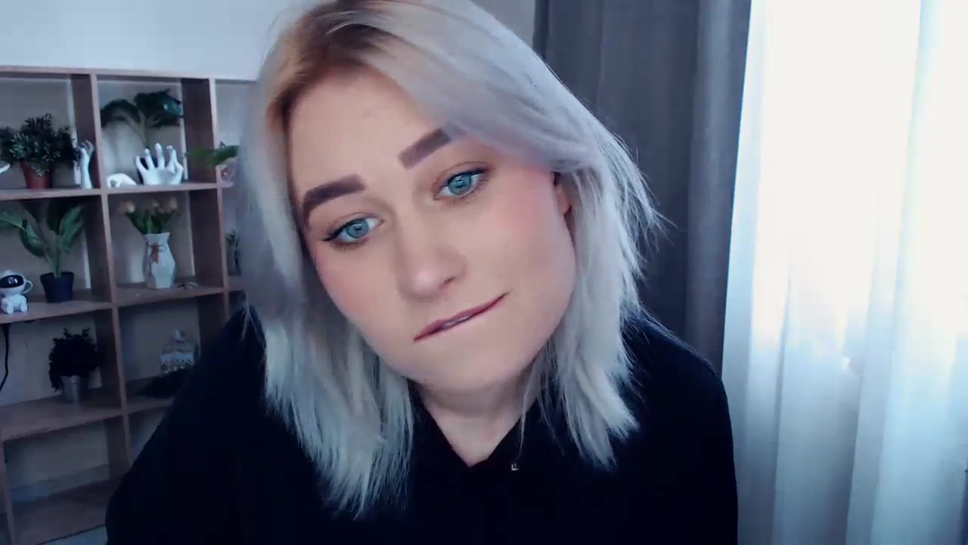 Gallery image thumbnail from Kukla_kolduna's myfreecams stream on, 03/24/2024, 11:42 image 6 of 20