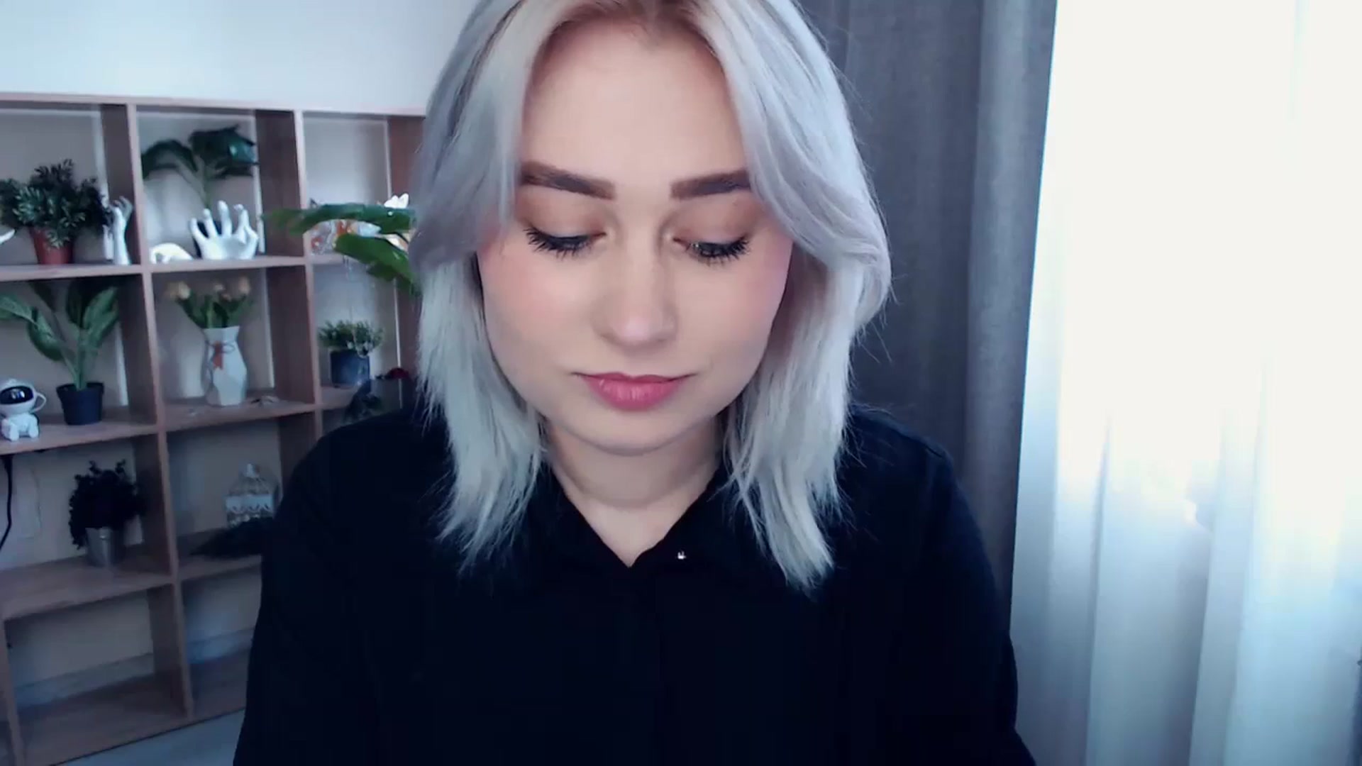 Gallery image thumbnail from Kukla_kolduna's myfreecams stream on, 03/24/2024, 11:42 image 9 of 20