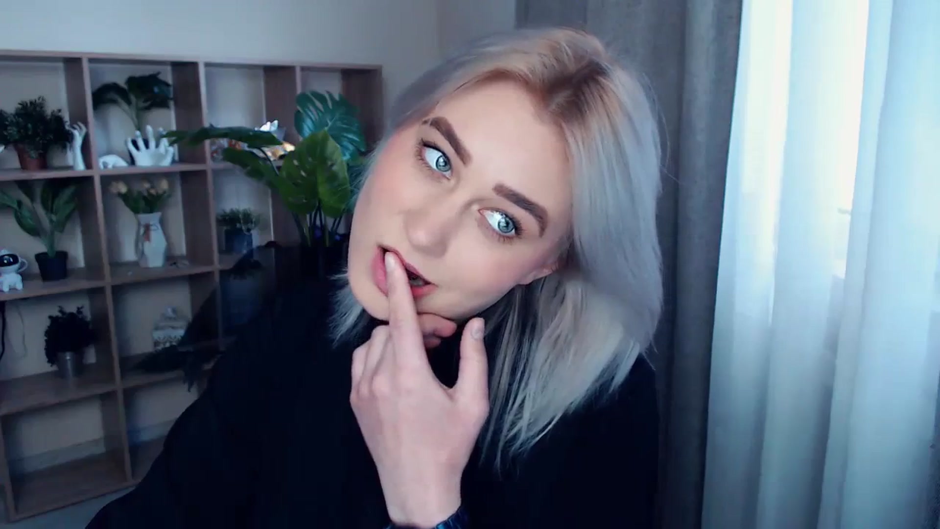 Gallery image thumbnail from Kukla_kolduna's myfreecams stream on, 03/24/2024, 13:57 image 3 of 20