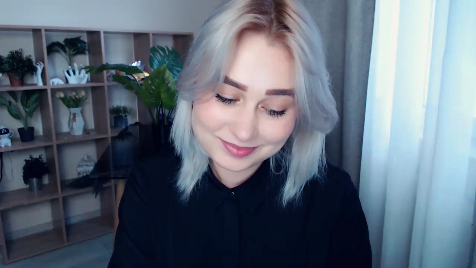 Gallery image thumbnail from Kukla_kolduna's myfreecams stream on, 03/24/2024, 13:57 image 20 of 20