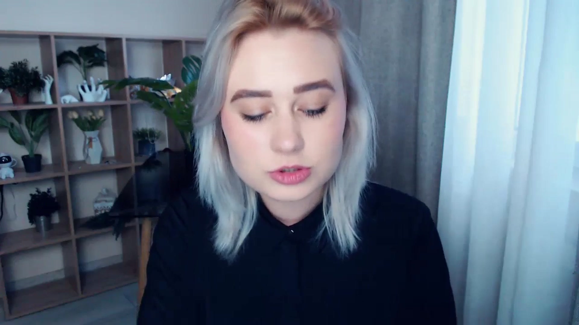 Gallery image thumbnail from Kukla_kolduna's myfreecams stream on, 03/24/2024, 13:57 image 15 of 20