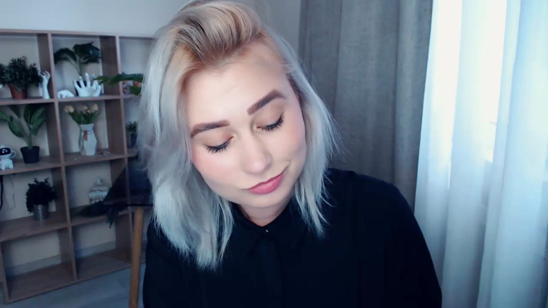 Gallery image thumbnail from Kukla_kolduna's myfreecams stream on, 03/24/2024, 13:57 image 6 of 20
