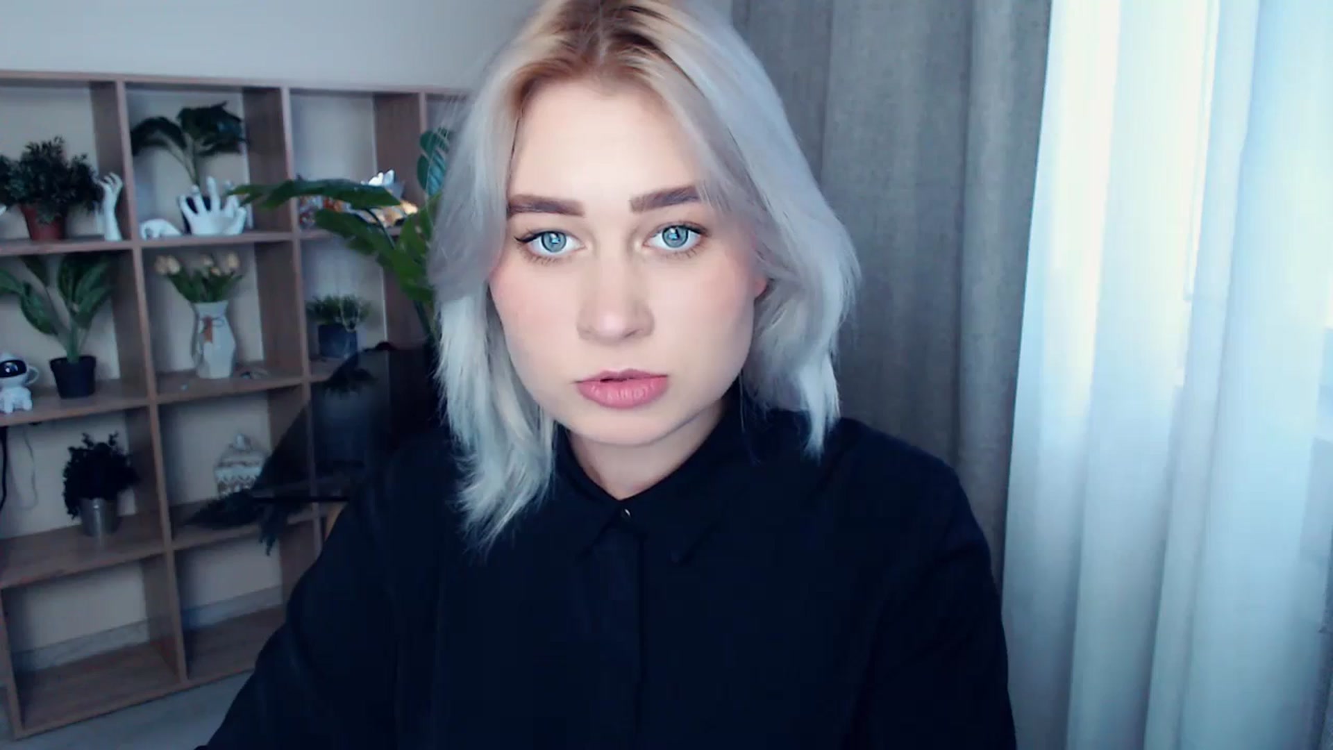 Gallery image thumbnail from Kukla_kolduna's myfreecams stream on, 03/24/2024, 13:57 image 16 of 20
