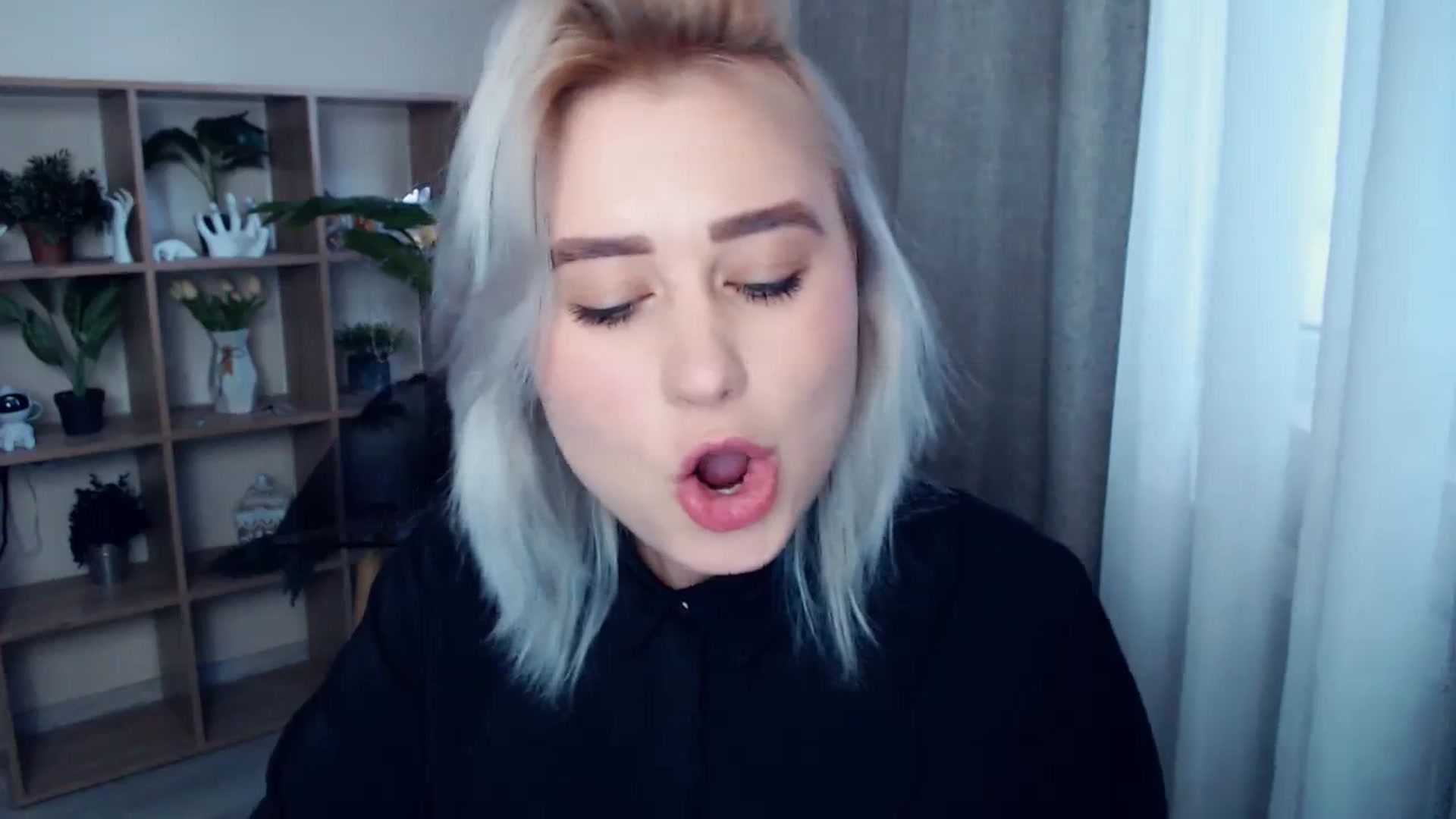 Gallery image thumbnail from Kukla_kolduna's myfreecams stream on, 03/24/2024, 13:57 image 9 of 20