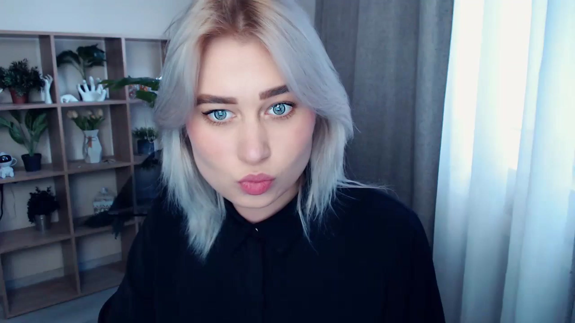 Gallery image thumbnail from Kukla_kolduna's myfreecams stream on, 03/24/2024, 13:57 image 1 of 20