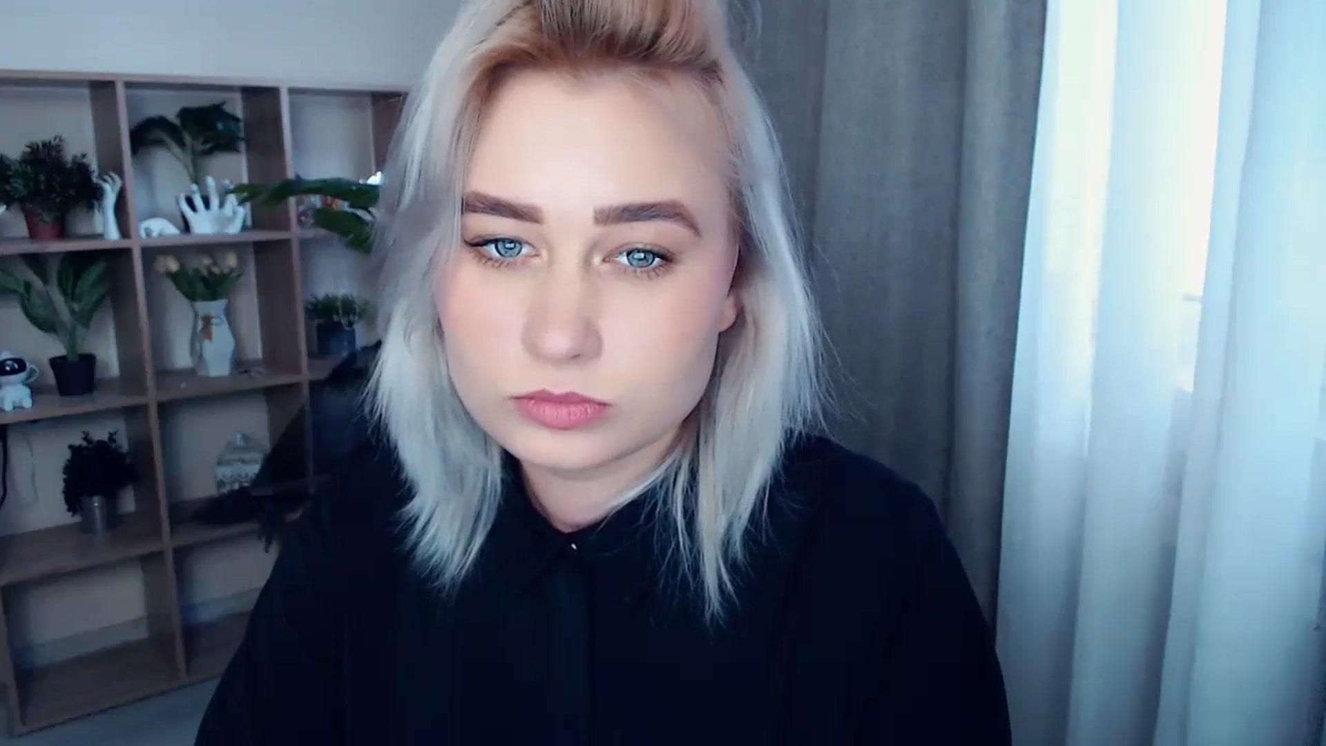 Gallery image thumbnail from Kukla_kolduna's myfreecams stream on, 03/24/2024, 13:57 image 7 of 20
