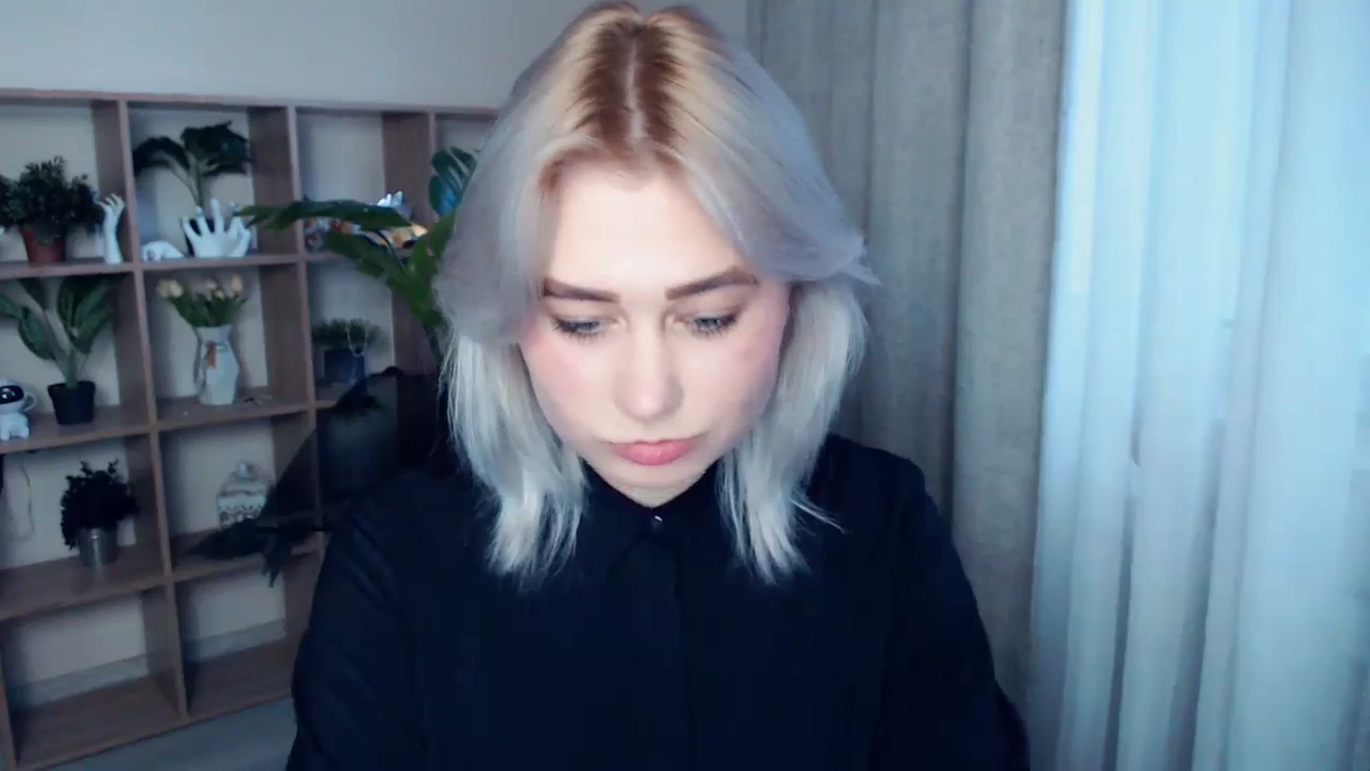 Gallery image thumbnail from Kukla_kolduna's myfreecams stream on, 03/24/2024, 16:02 image 13 of 20