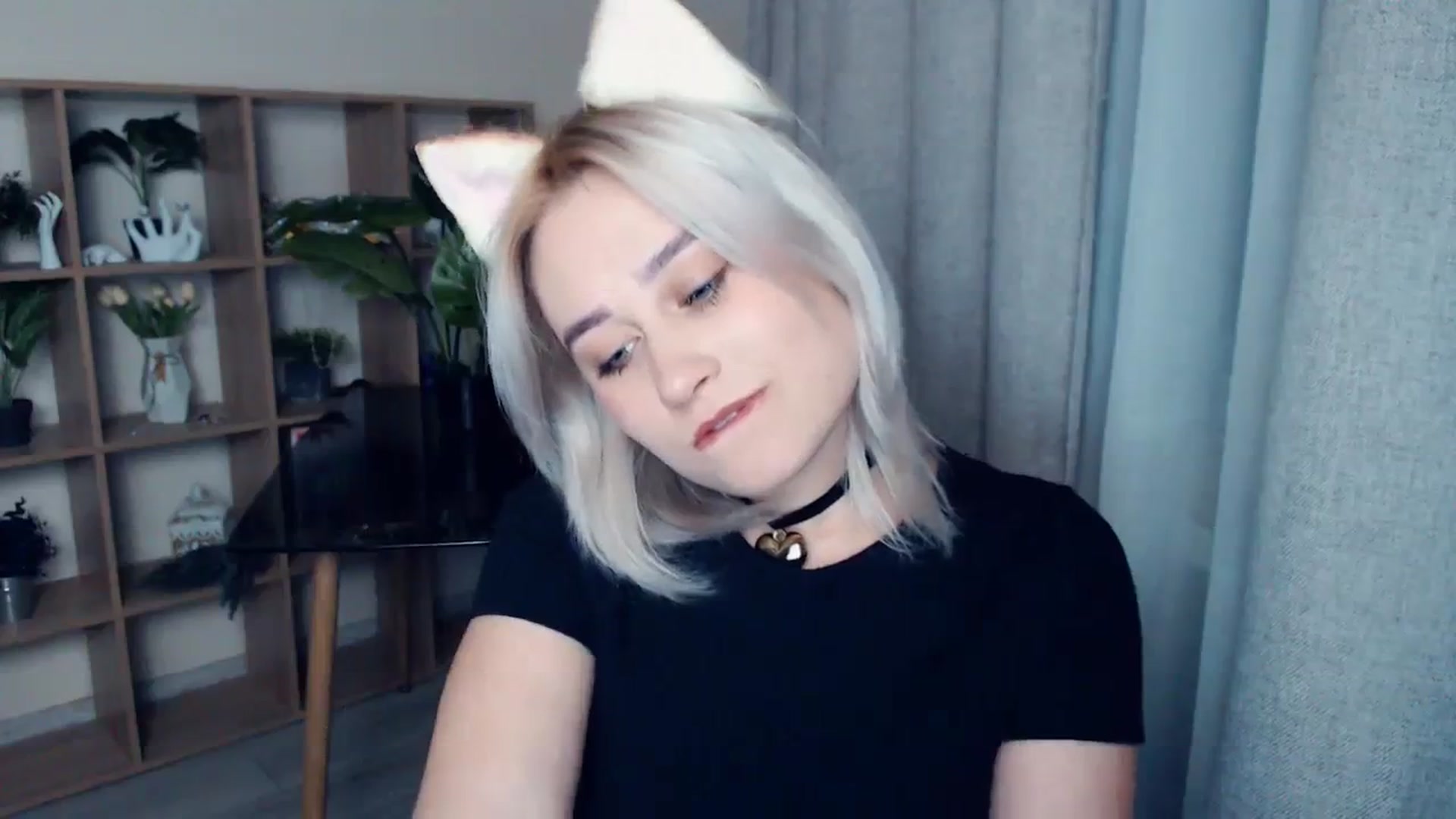 Gallery image thumbnail from Kukla_kolduna's myfreecams stream on, 03/28/2024, 17:44 image 10 of 20