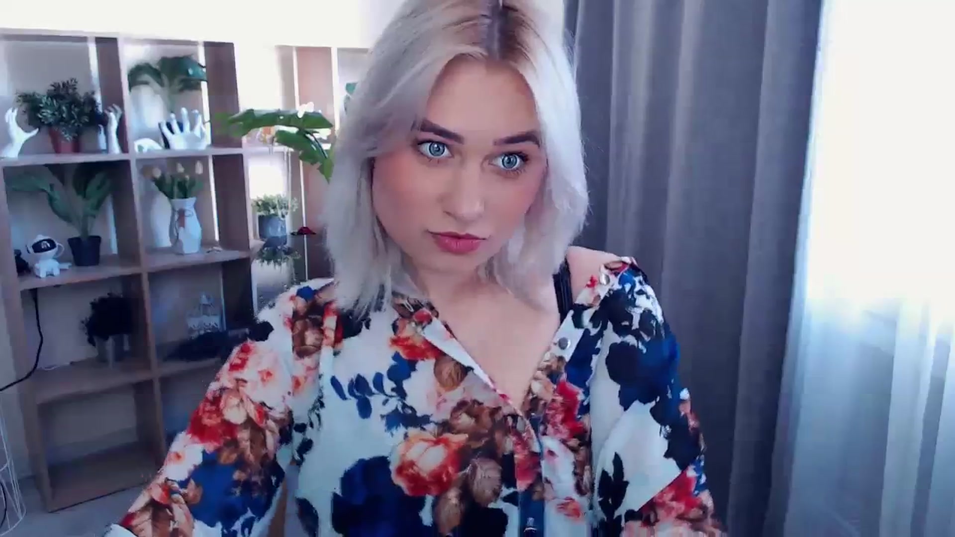 Gallery image thumbnail from Kukla_kolduna's myfreecams stream on, 04/05/2024, 13:36 image 20 of 20