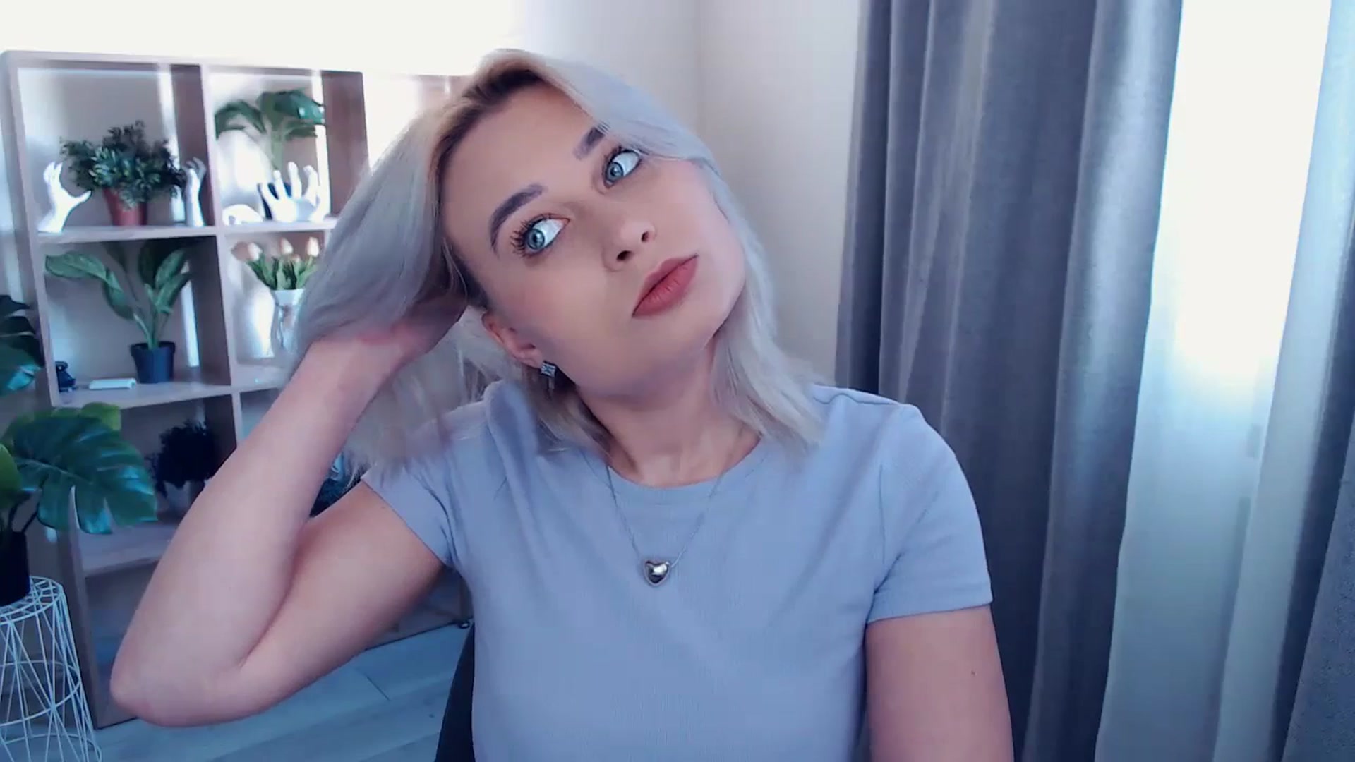 Gallery image thumbnail from Kukla_kolduna's myfreecams stream on, 04/11/2024, 13:57 image 5 of 20